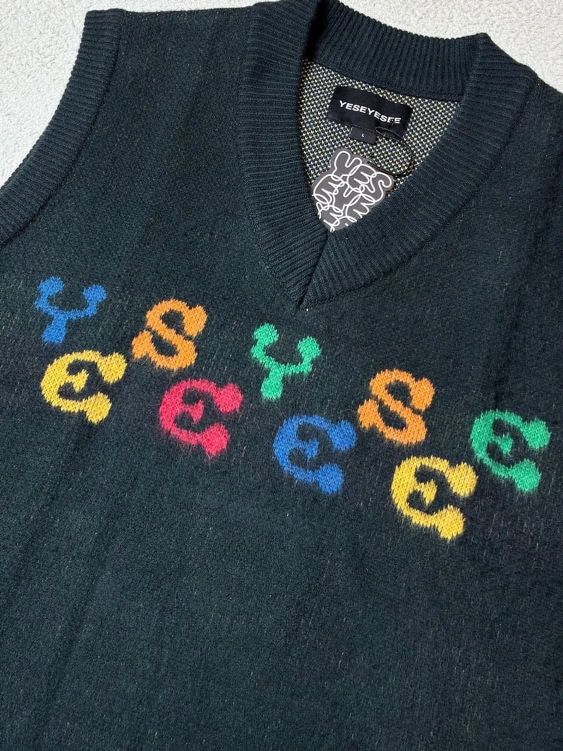 예스아이씨 22FW 레인보우 니트 베스트 PN7176 상품이미지4