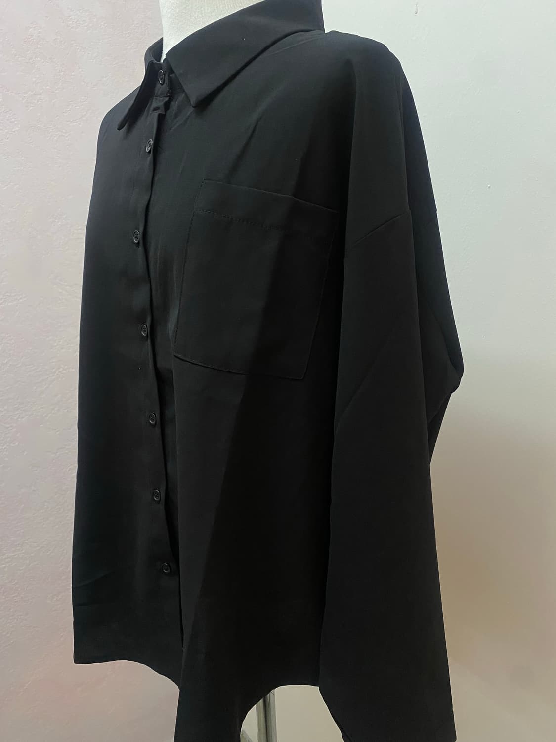 새상품 블랙 셔츠 블라우스 기본스타일 정장 오피스룩 상품이미지3