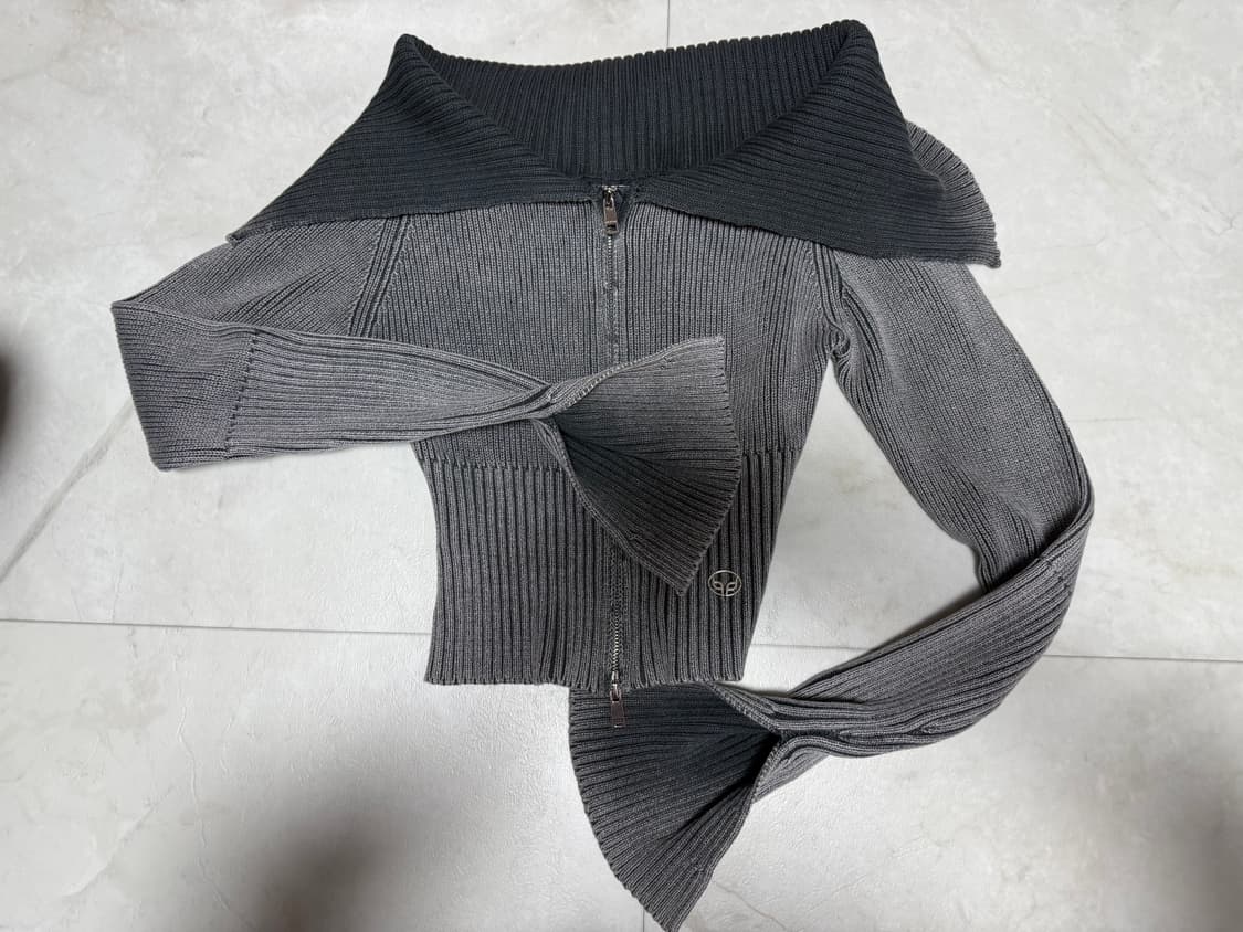 라라폭스 오프숄더 크롭 가디건 S 상품이미지7