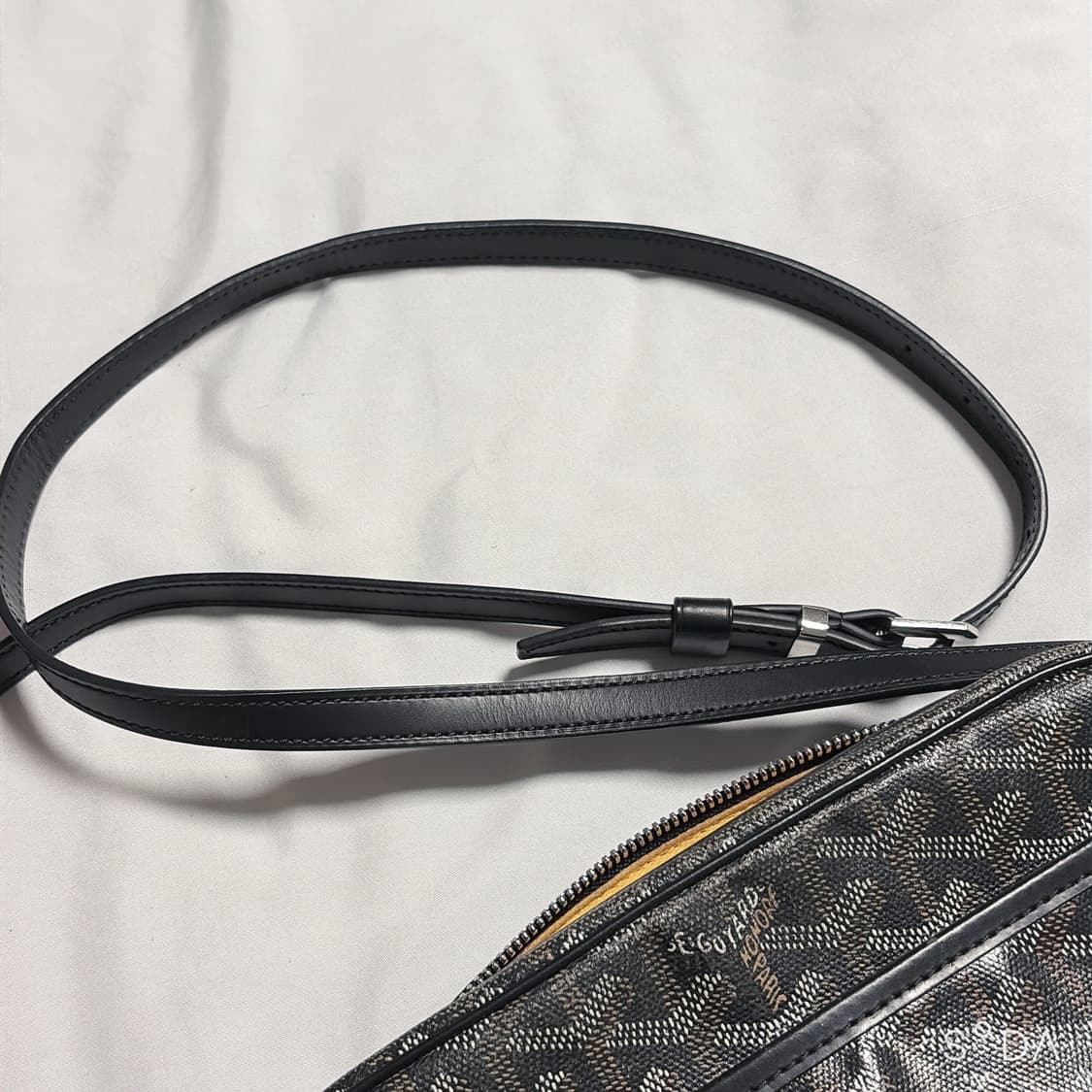 고야드 카페르 크로스백 상품이미지8