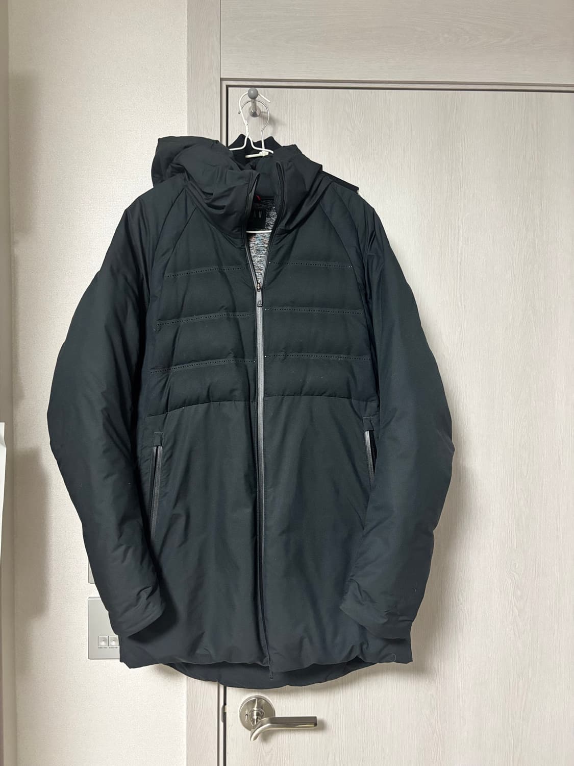 나이키 조던 에어로로프트 롱자켓 M 상품이미지1