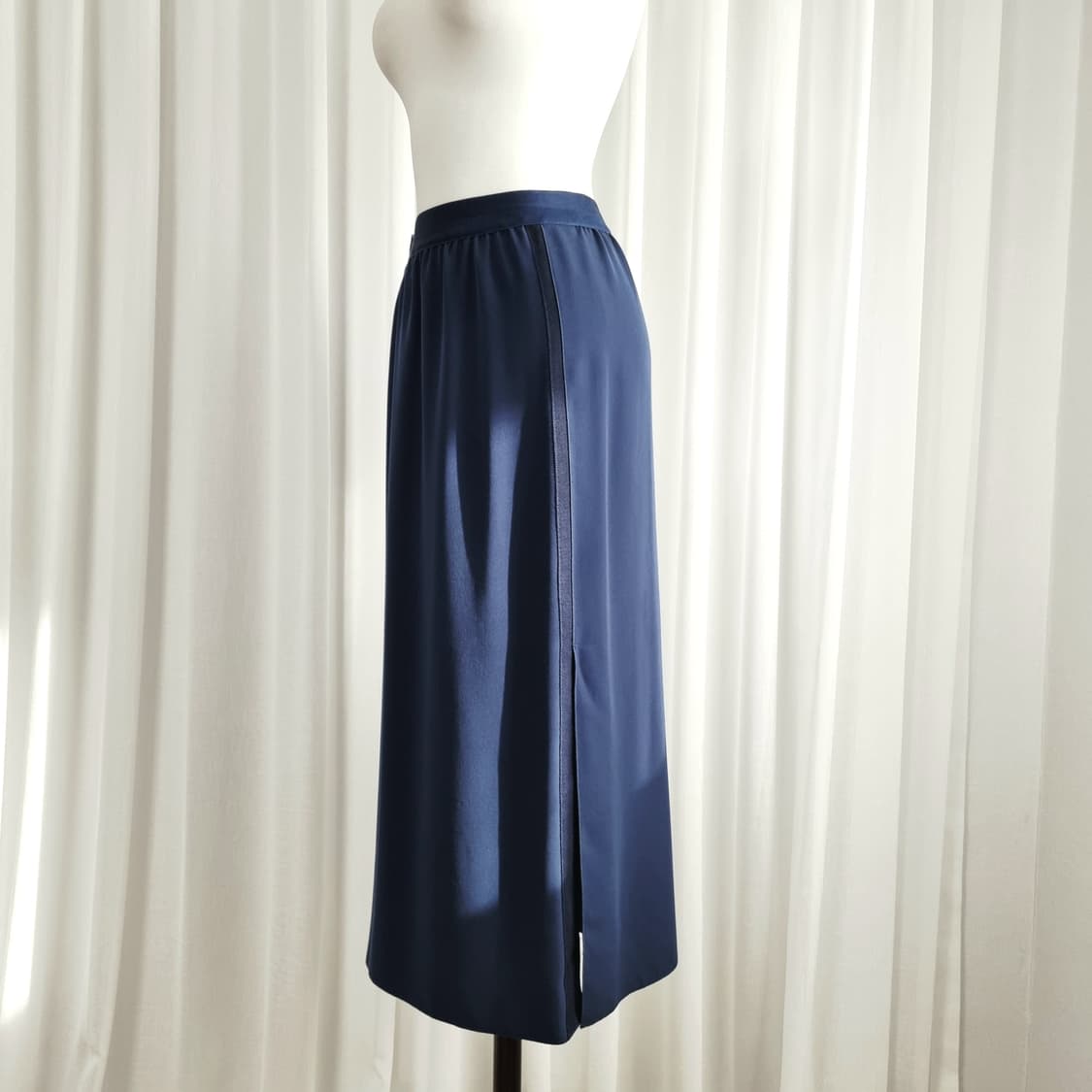 랑방컬렉션 양사이드 슬릿 트임 밴딩스커트 치마 (25인치 추천/실측참고) 상품이미지2