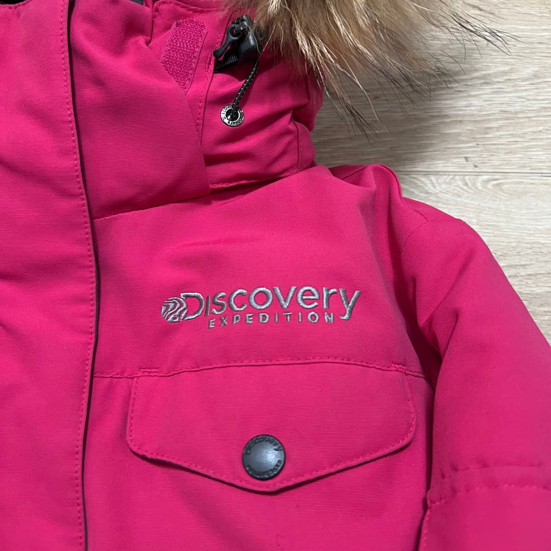 디스커버리 여성 구스다운 라쿤퍼 후드 숏패딩 점퍼 [핑크] S/90 상품이미지4