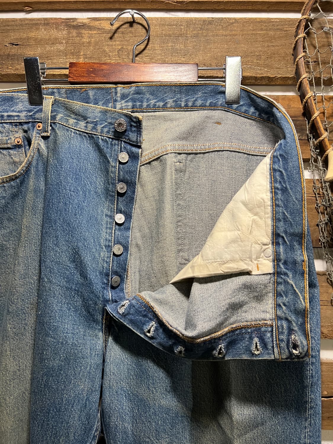 [42]80's 리바이스 501 USA Made 빈티지 워싱 데님 팬츠 상품이미지3