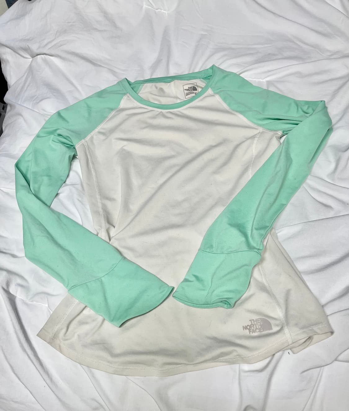 (레어.) 노스페이스 핸드워머 민트 래글런 티셔츠 상품이미지1