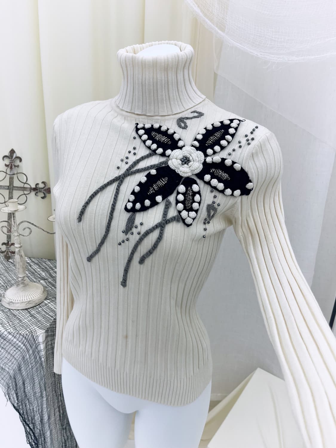 아이보리 플라워 니트 상품이미지2