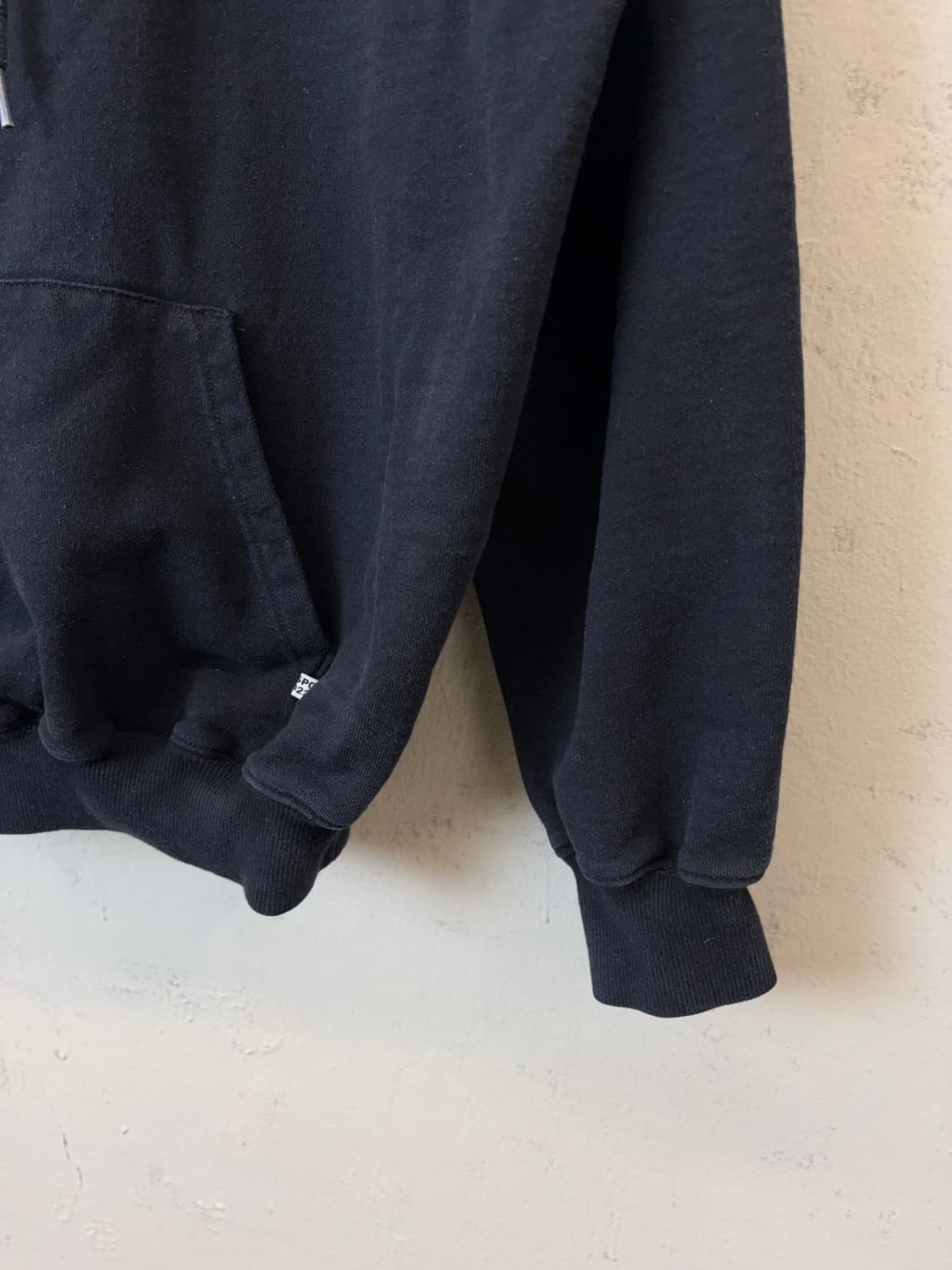 디스이즈네버댓 자수로고 후드티 블랙 상품이미지3