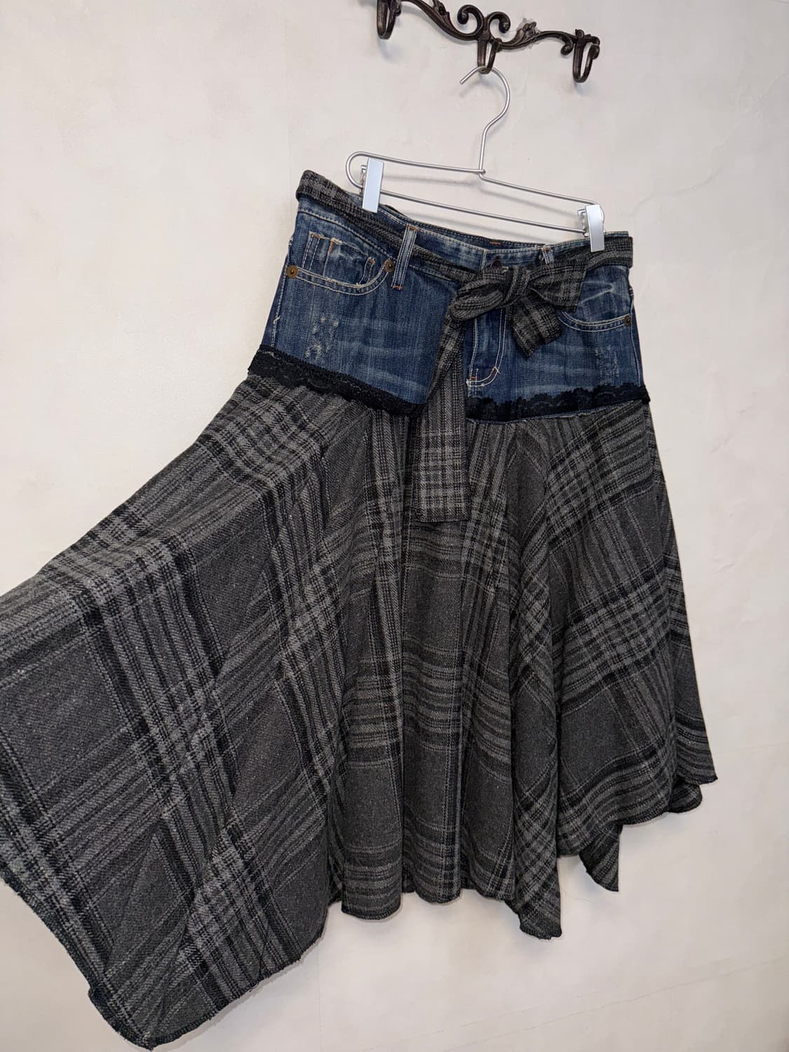 Charcoal check denim lace layered skirt 상품이미지2