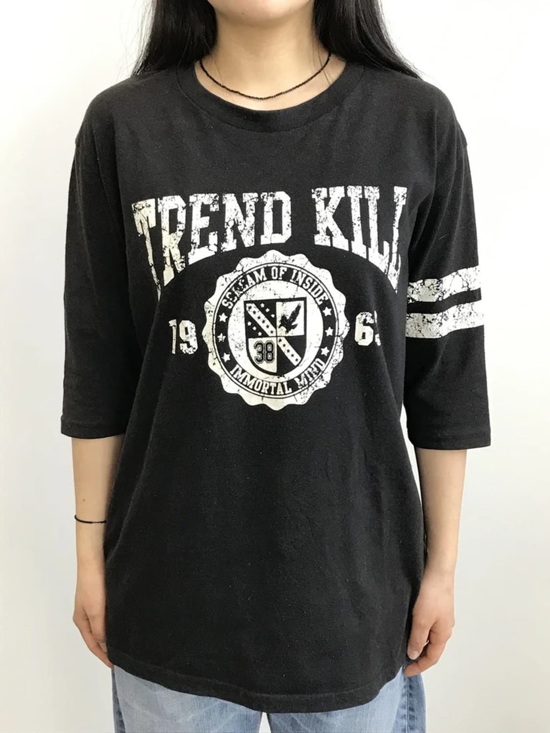 Lock Heaven Varsity Graphic Tee 상품이미지2