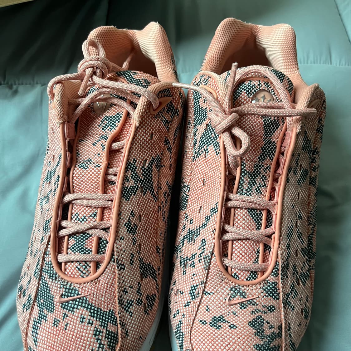 Nocta 나이키 녹타 핫스텝 에어테라 핑크쿼츠 상품이미지3