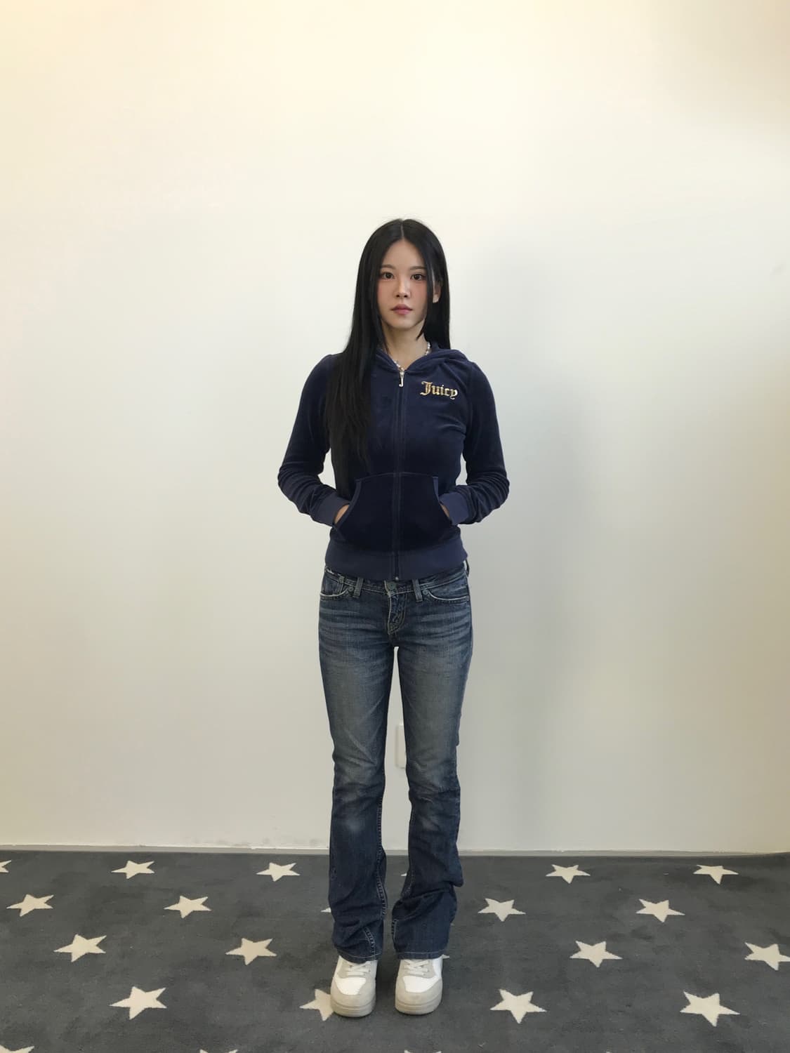 Juicy Couture Navy Velvet Zip-Up Hoodie 상품이미지2
