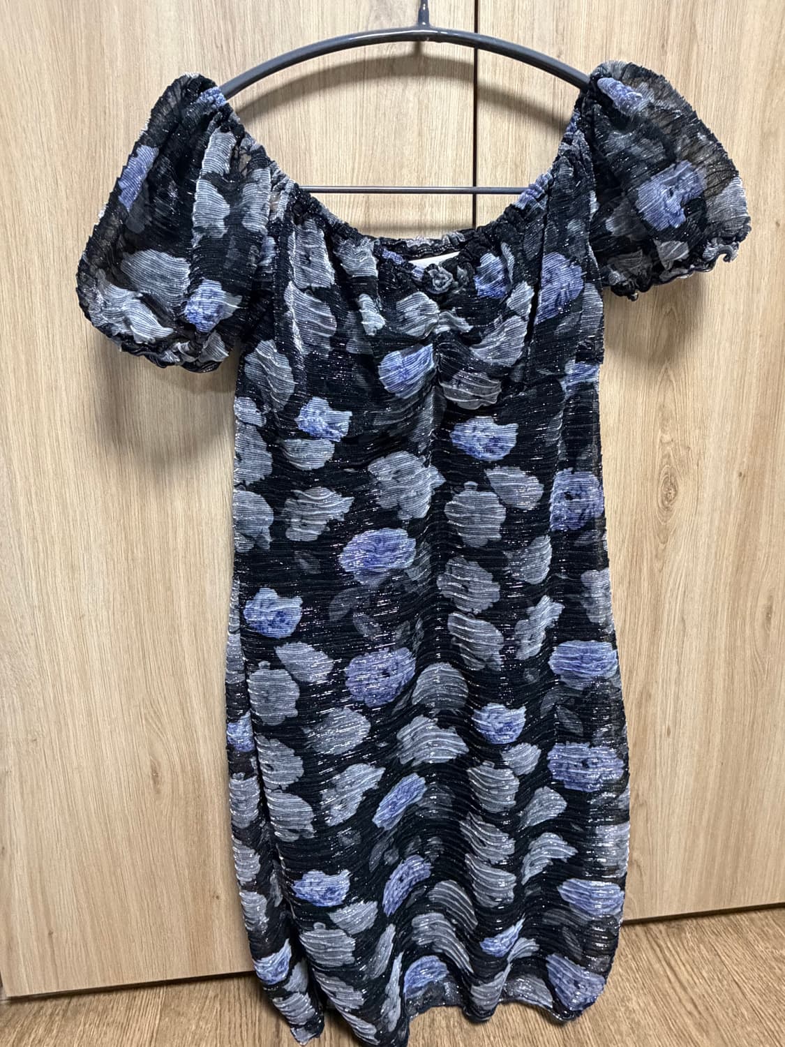 curetty 퍼프소매 오프숄더 플라워 미니원피스 상품이미지1