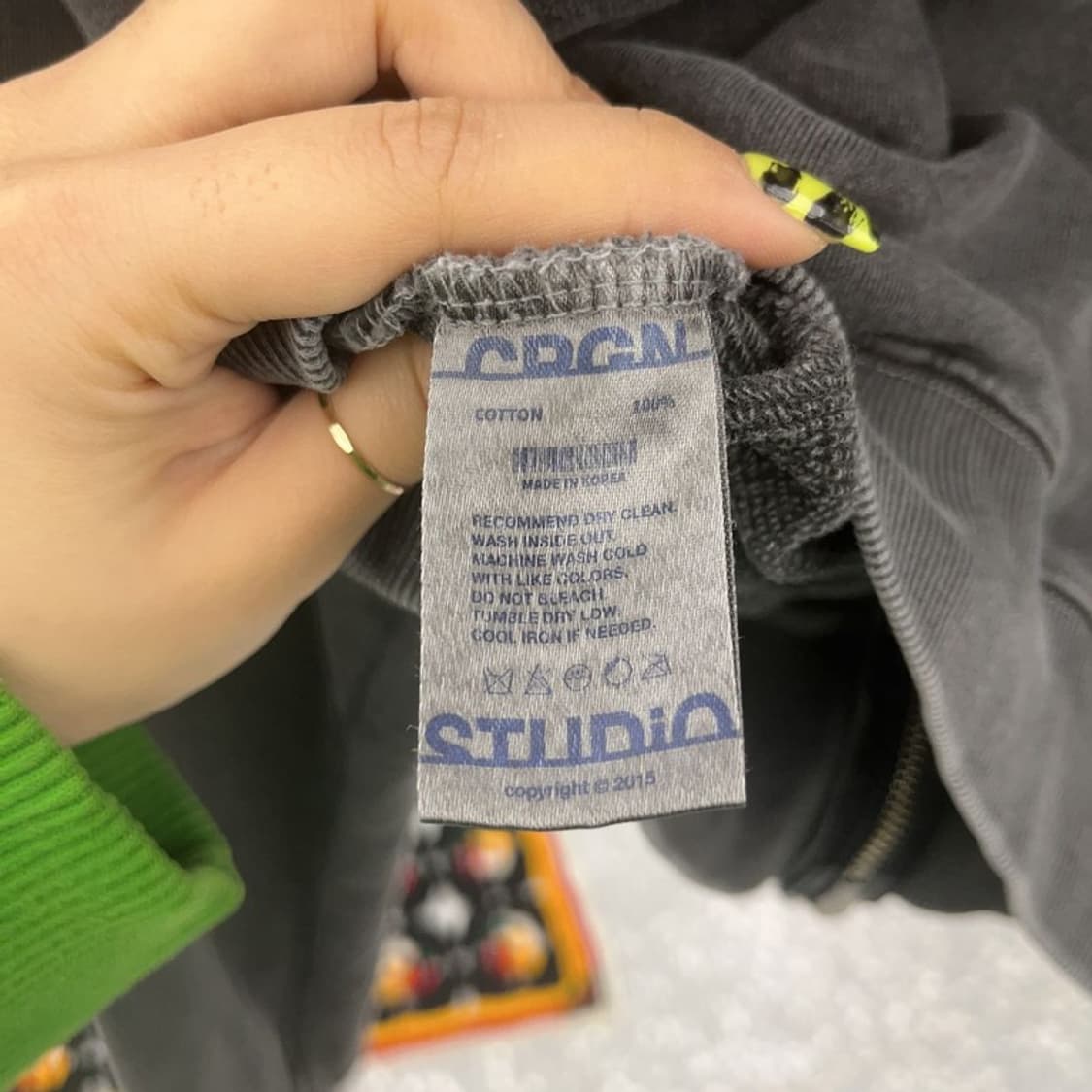 꼼파뇨 빈티지 피그먼트 키치 히피 프린팅 크롭 후드 집업 M C07489 상품이미지6