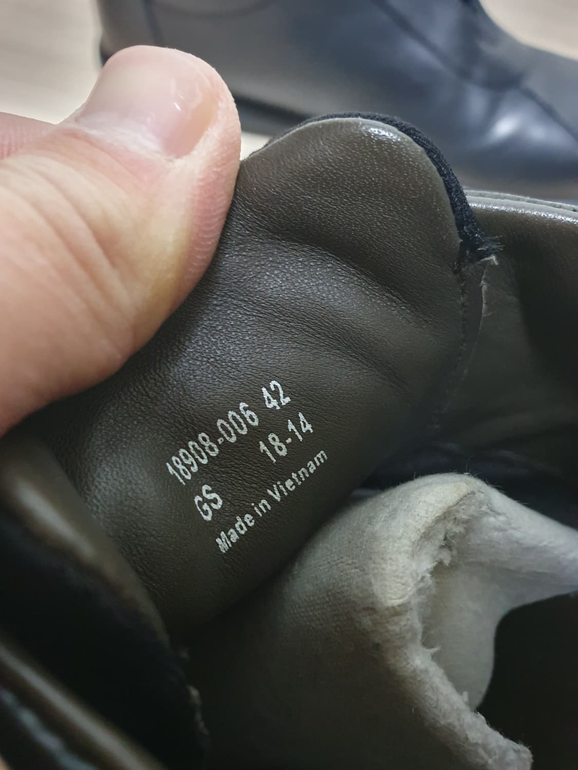 캠퍼 블랙 가죽 스니커즈 265~270 상품이미지9