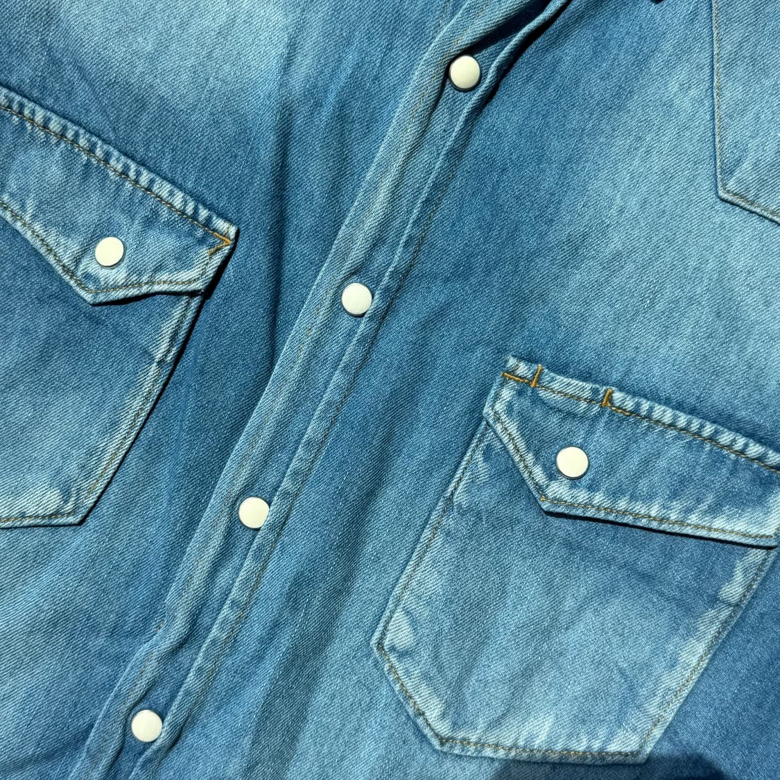 프릭스스토어 웨스턴 데님셔츠 워싱 상품이미지3