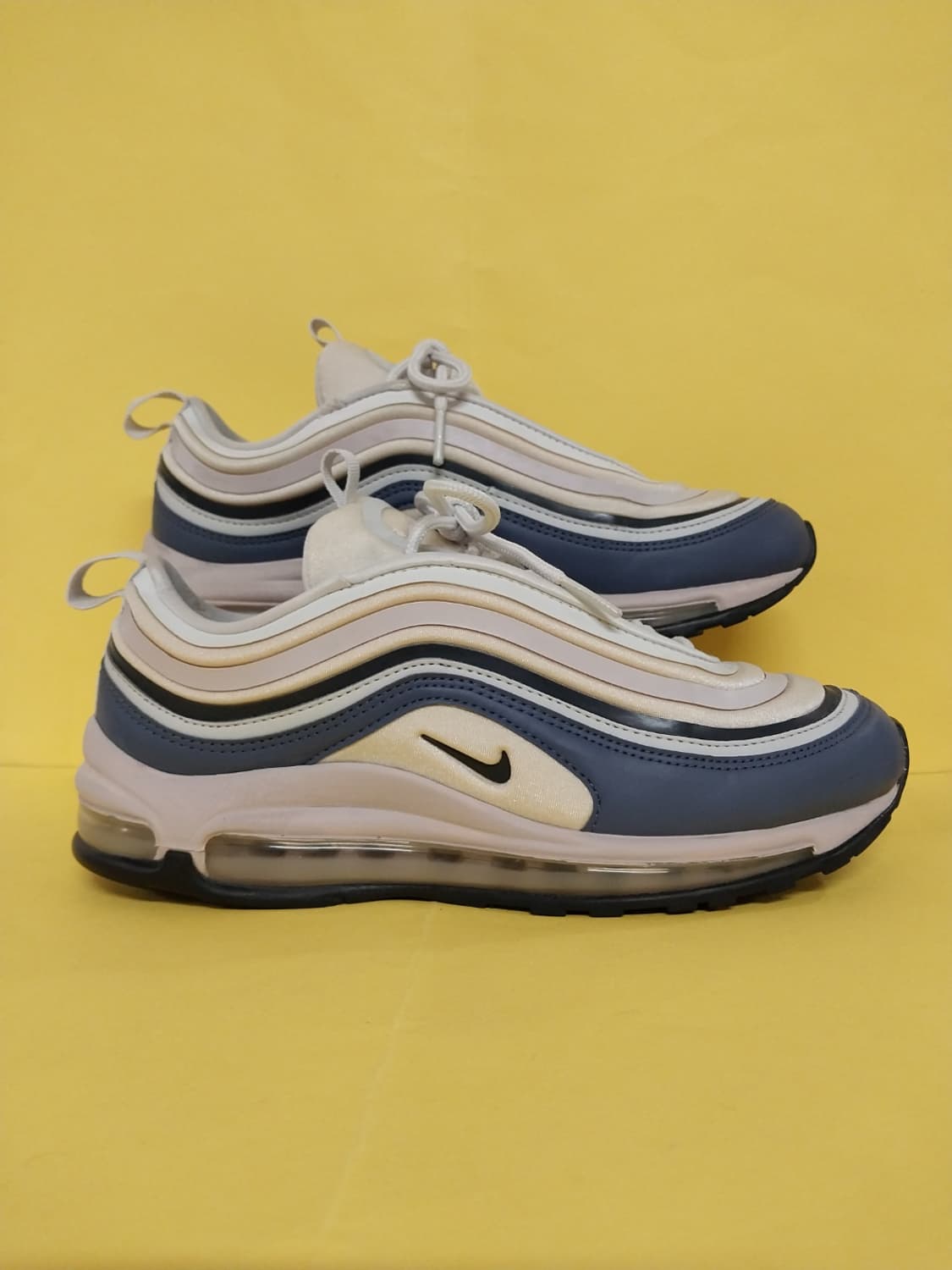 여성 나이키 에어맥스 97 울트라그레이 (파티클로즈) 운동화 (240) 상품이미지3