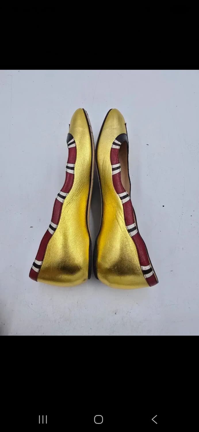 GUCCI 골드 뱀 디테일 플랫슈즈 / 36사이즈235] 상품이미지3