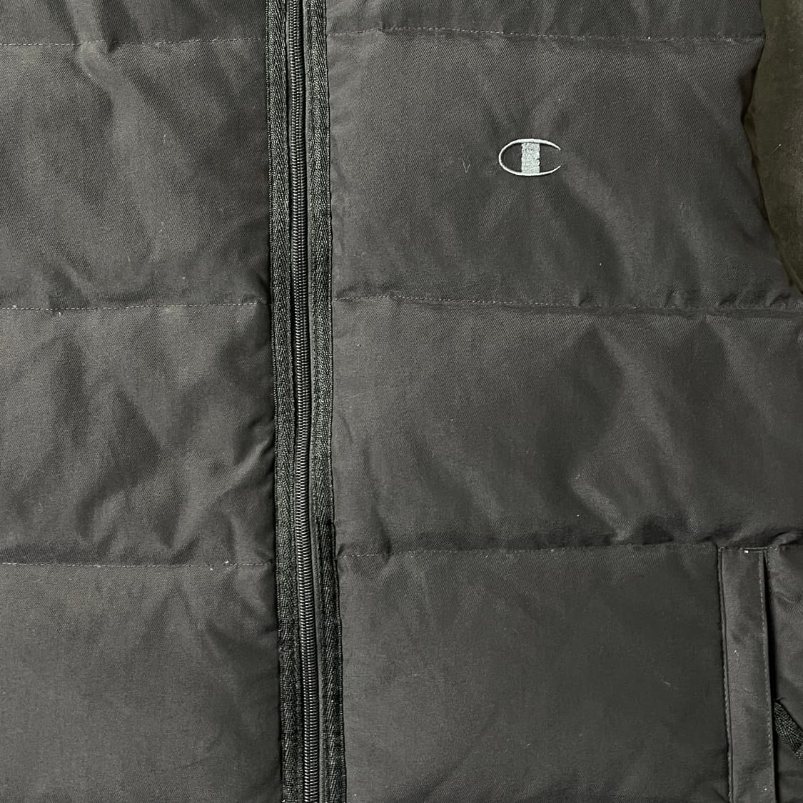 CHAMPION 00s 챔피온 빈티지 블랙 다운 조끼패딩 A00556 상품이미지3