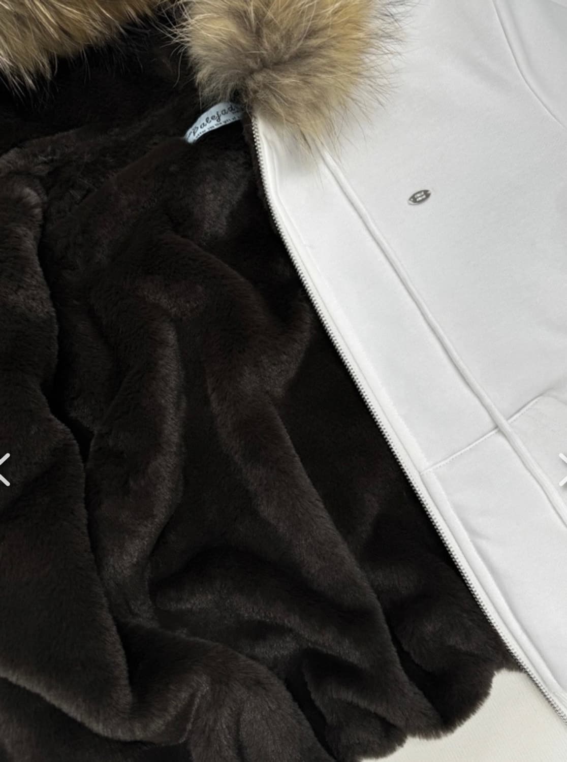  (새상품) 페일제이드 2024 FW 울프죠 후드집업 화이트  상품이미지2