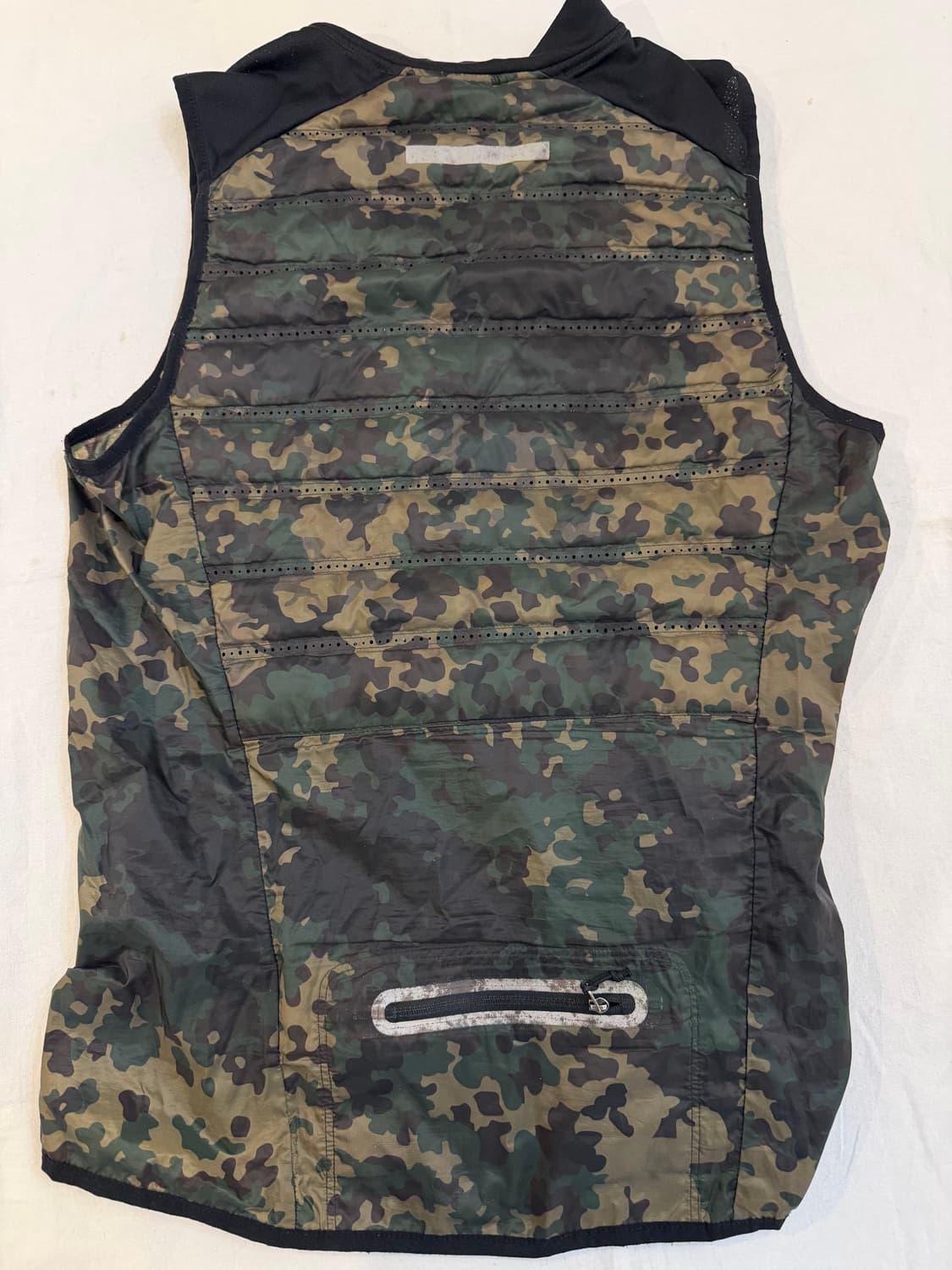 나이키 에어로로프트 러닝 골프 카모 구스다운 패딩조끼 상품이미지6