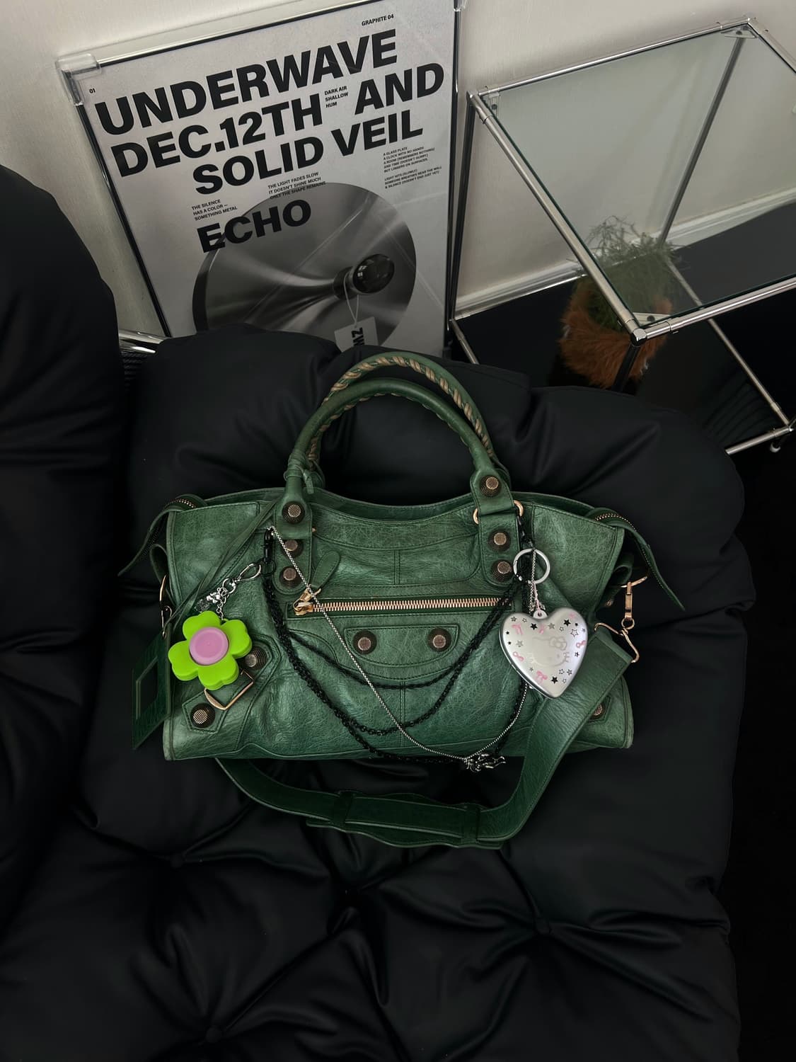 발렌시아가 파트타임 모터백 상품이미지2