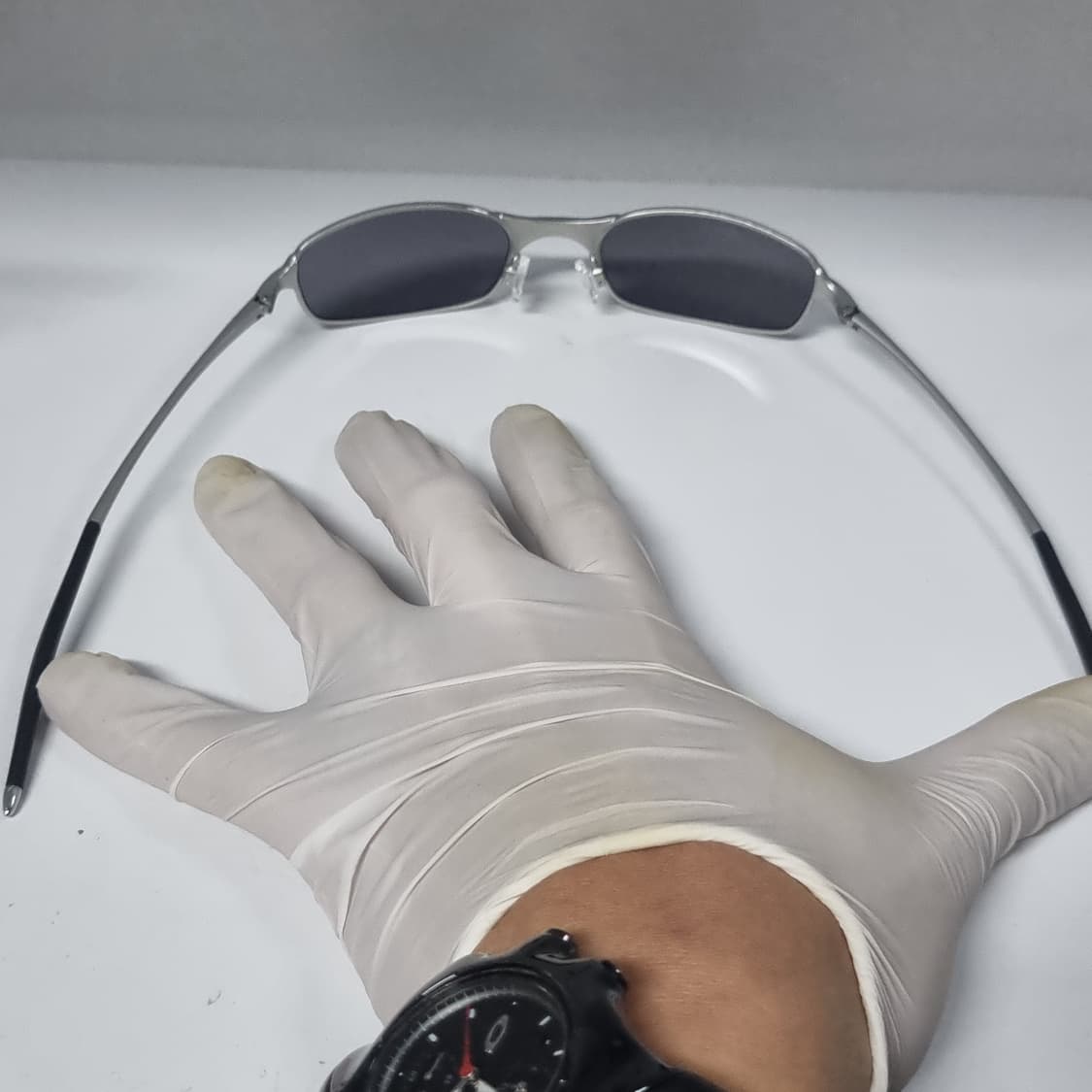 오클리 스퀘어와이어 2.0 스프링 실버 새렌즈 상품이미지10