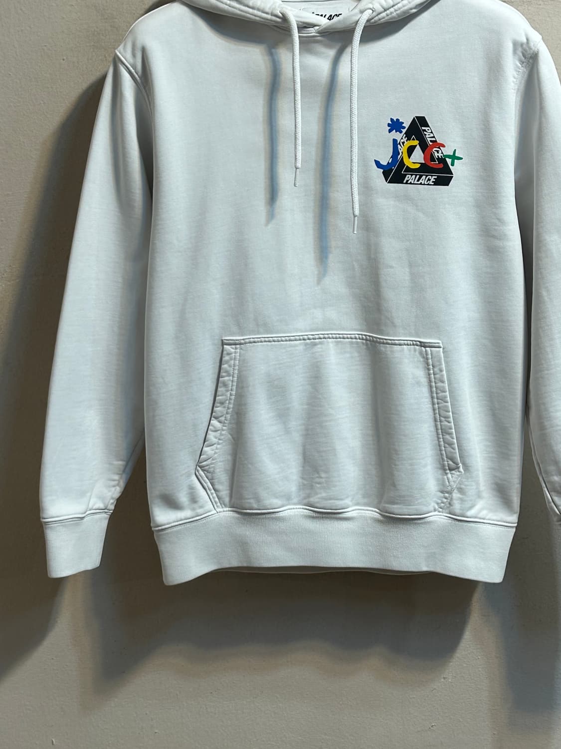 팔라스 JCDC2 후드티 상품이미지3