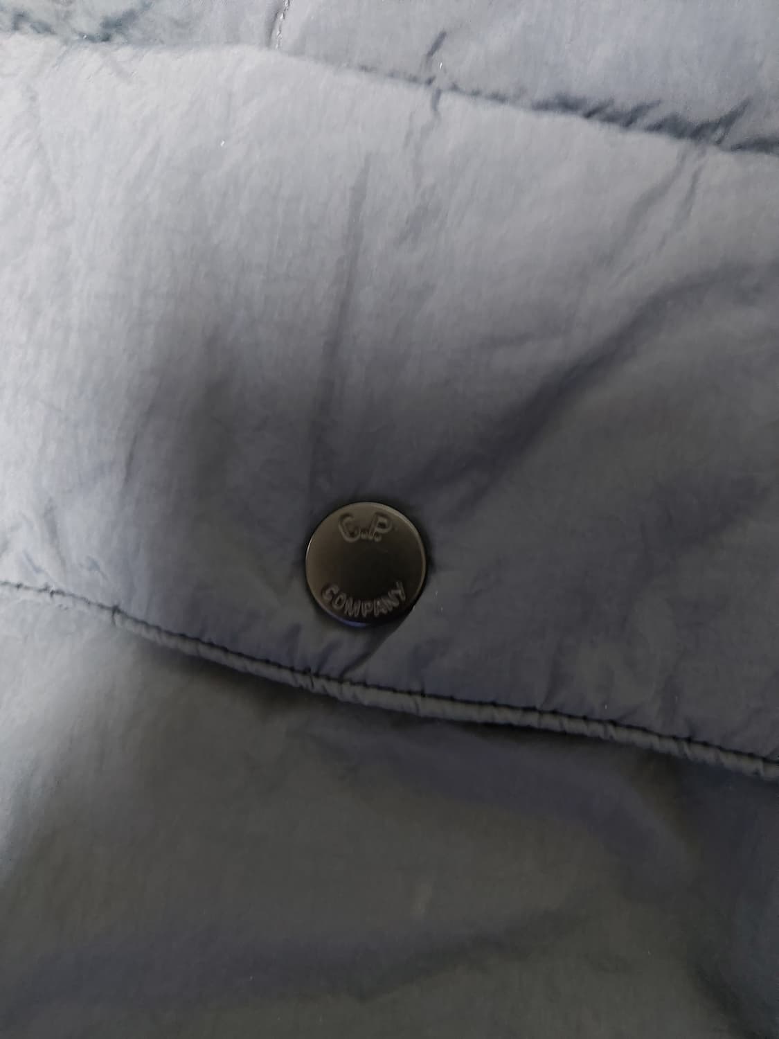 CP컴퍼니 고글 다운 후드 베스트 (105) 상품이미지4