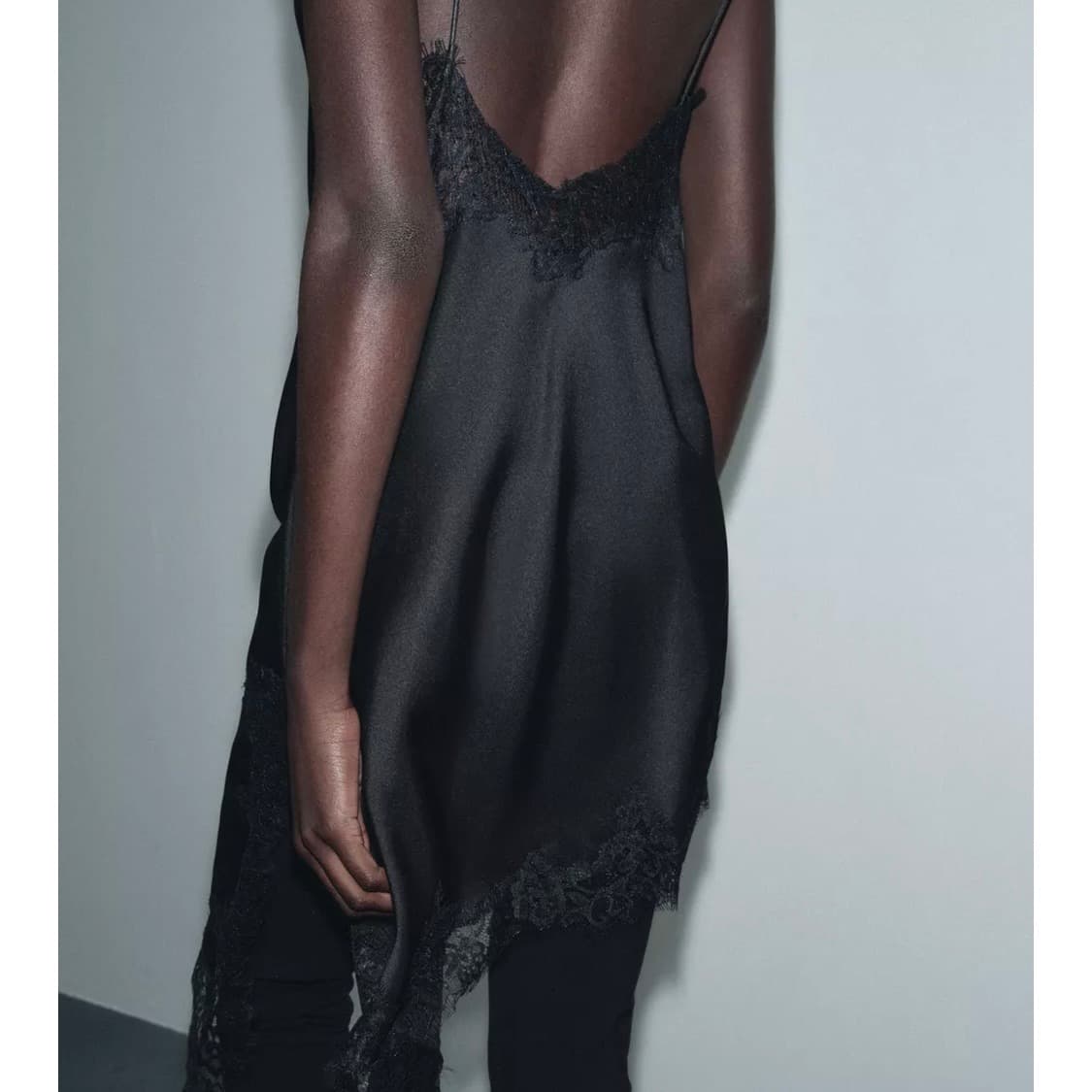 zara 자라 우먼 컬렉션 언밸런스 레이스 슬립 원피스 블랙 상품이미지6