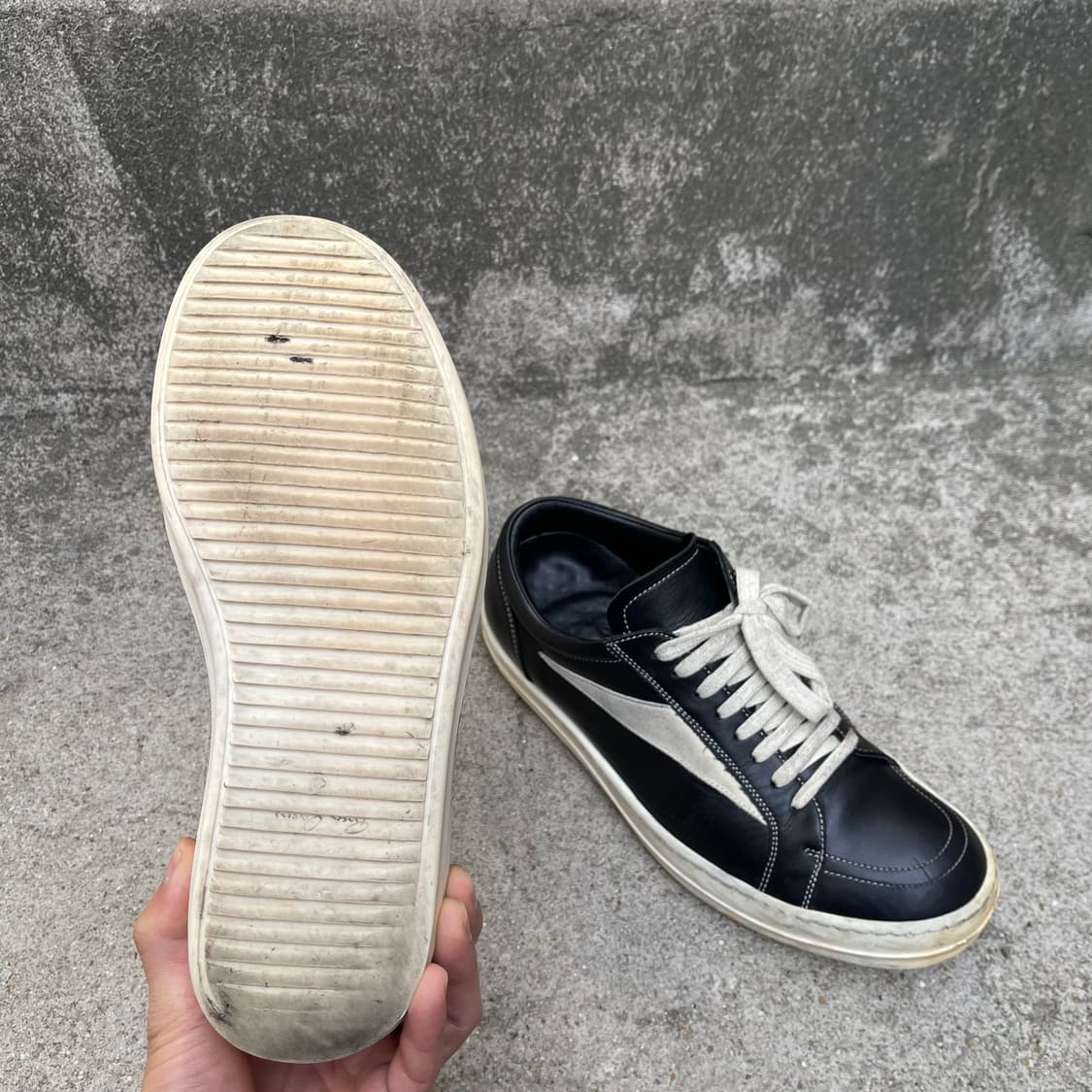 [40] Rick Owens 빈티지 레더 스니커즈 블랙 밀크 상품이미지6
