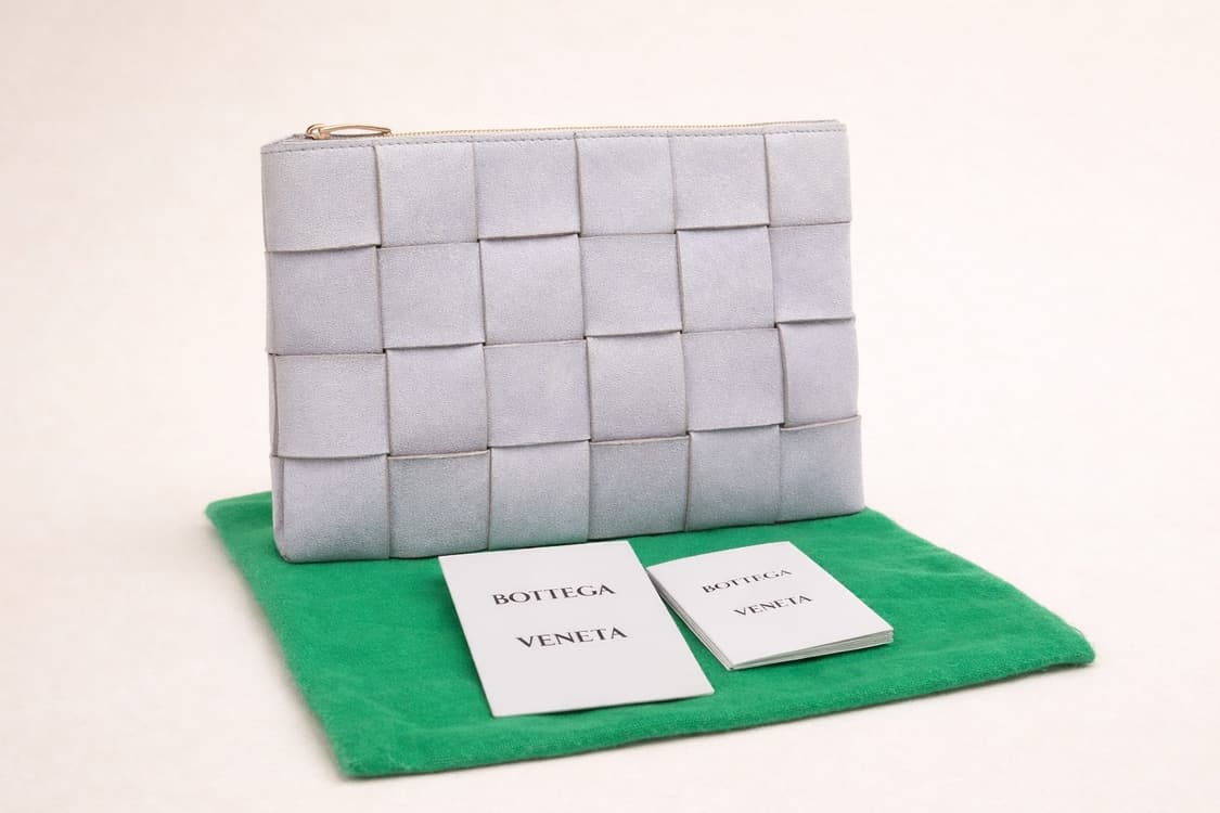 [S급] 보테가베네타 인트레치아토 클러치 판매합니다!!! 상품이미지1