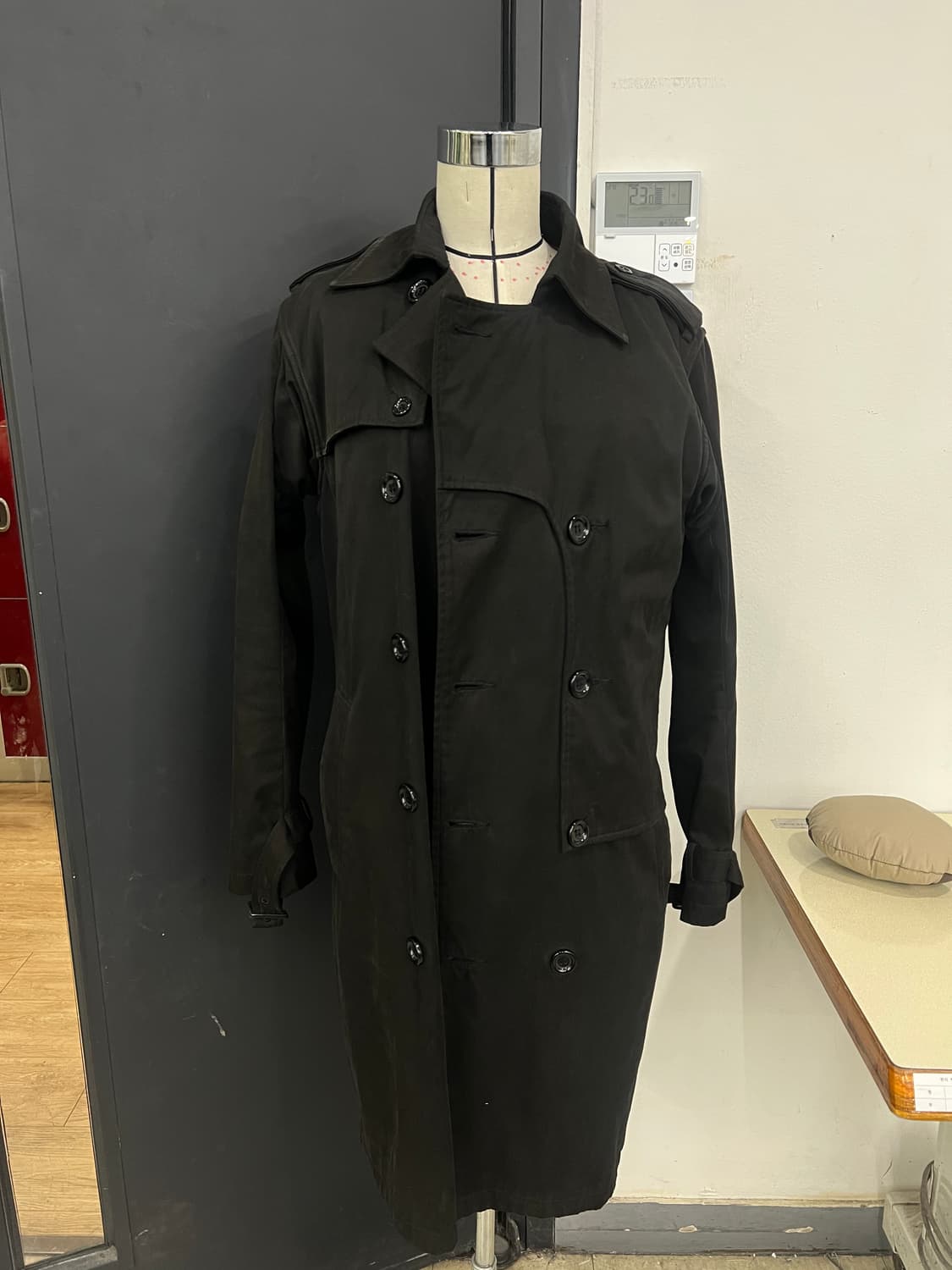 UNDERCOVER 언더커버 트렌치코트 상품이미지1