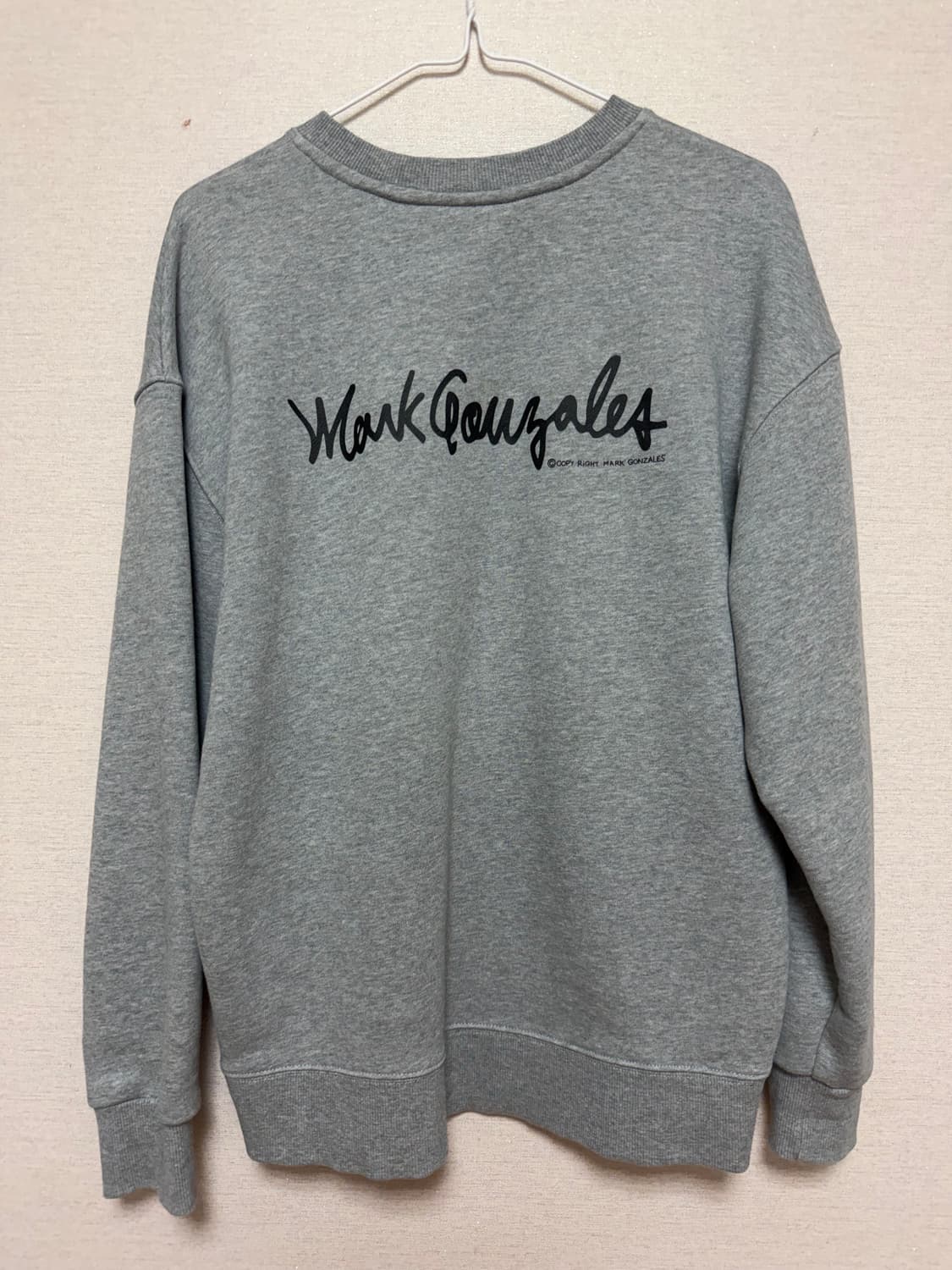 마크곤잘레스 맨투맨 판매합니다!! 상품이미지2