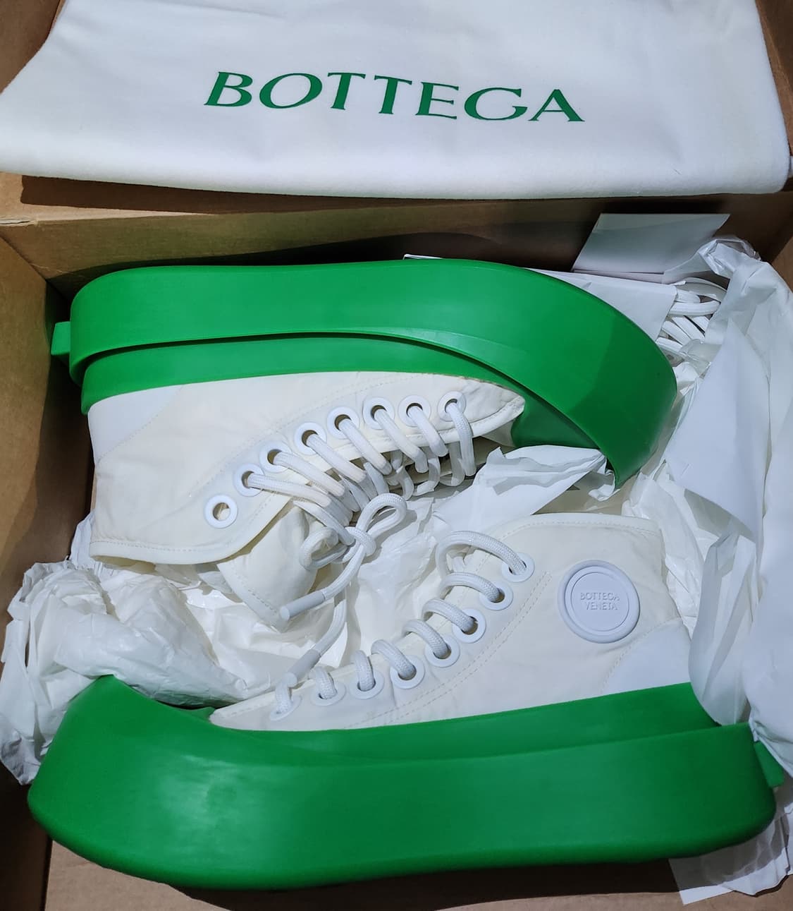 보테가베네타 점보 투톤 스니커즈(42) 정품 상품이미지1