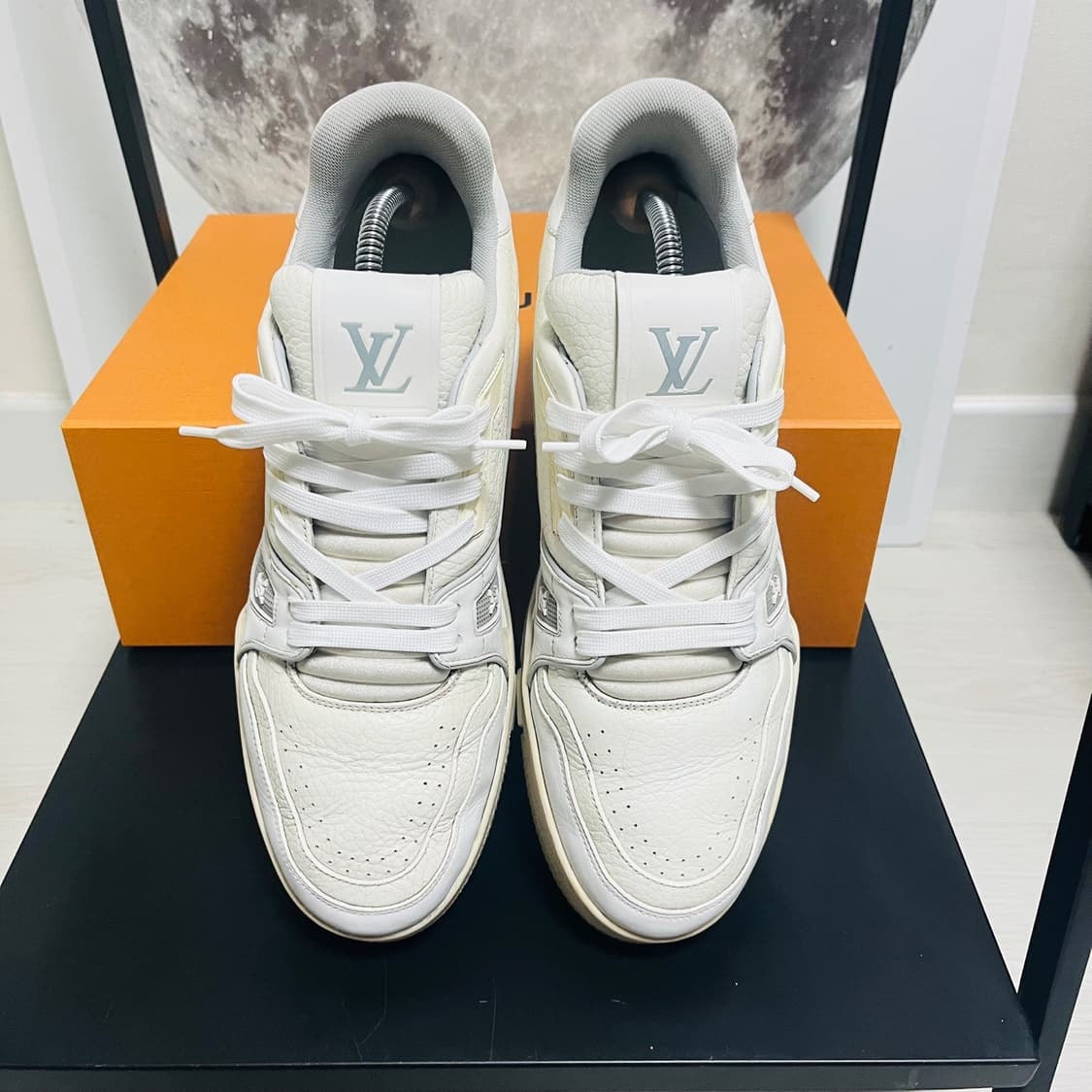 정품 8.5) 루이비통 트레이너 스니커즈 275~280 상품이미지3