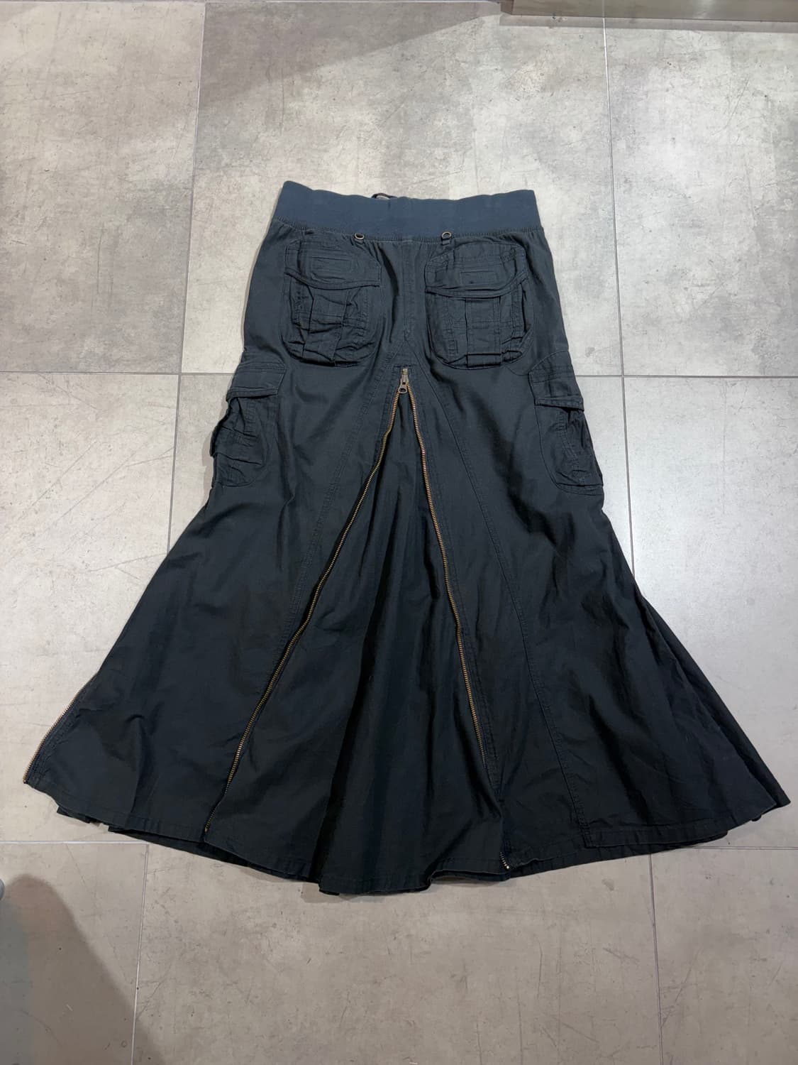 고아맛 goa 지퍼 디테일 카고 스커트 상품이미지5