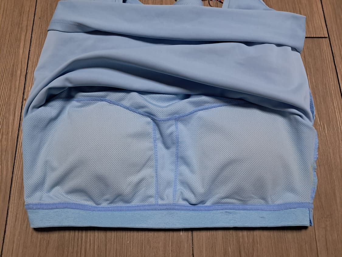 르꼬끄 크롭 반팔티 M 새상품  상품이미지7