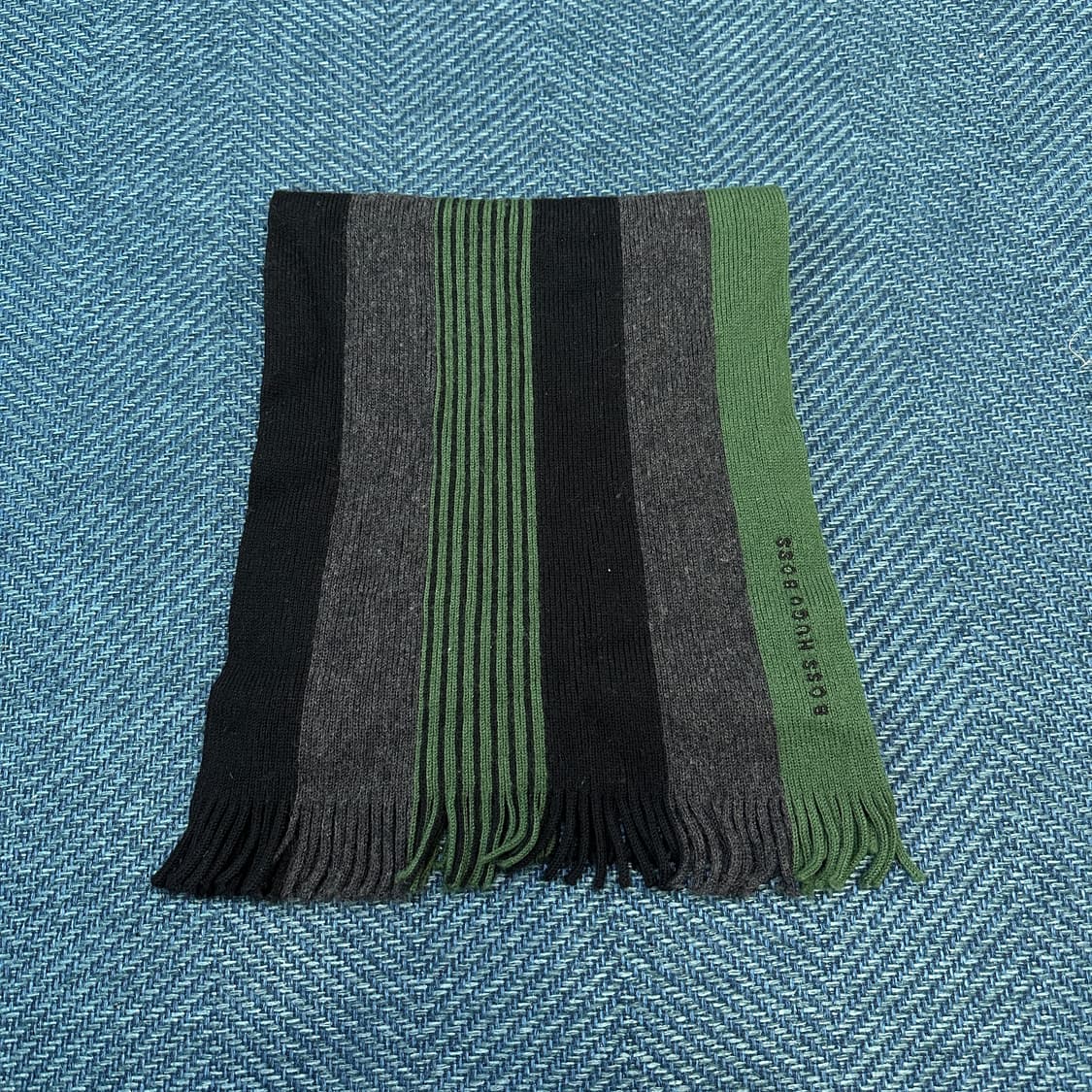 [Os] 휴고보스 머플러 상품이미지2