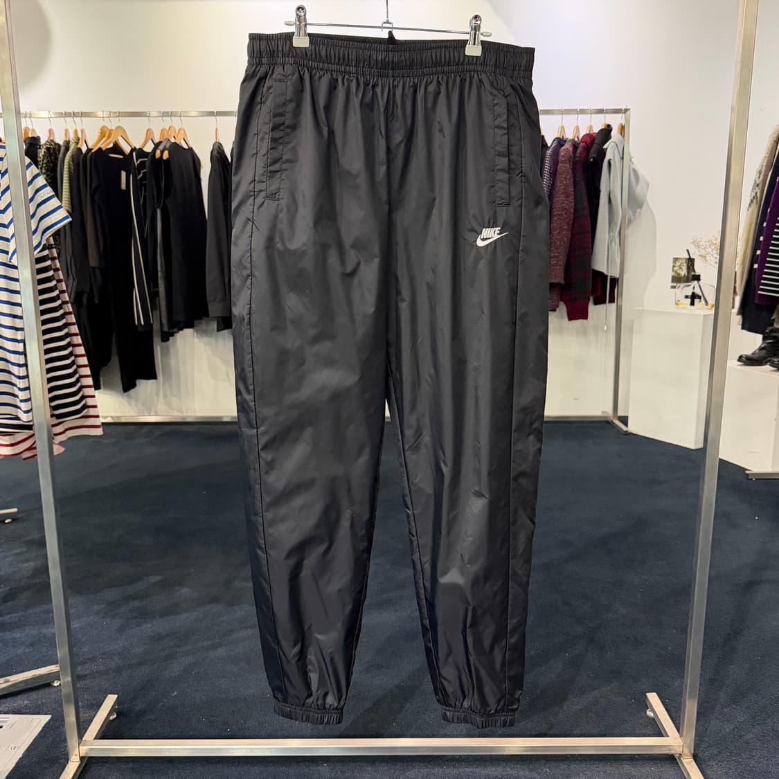 [L] 나이키 로고 우븐 조거팬츠 상품이미지1