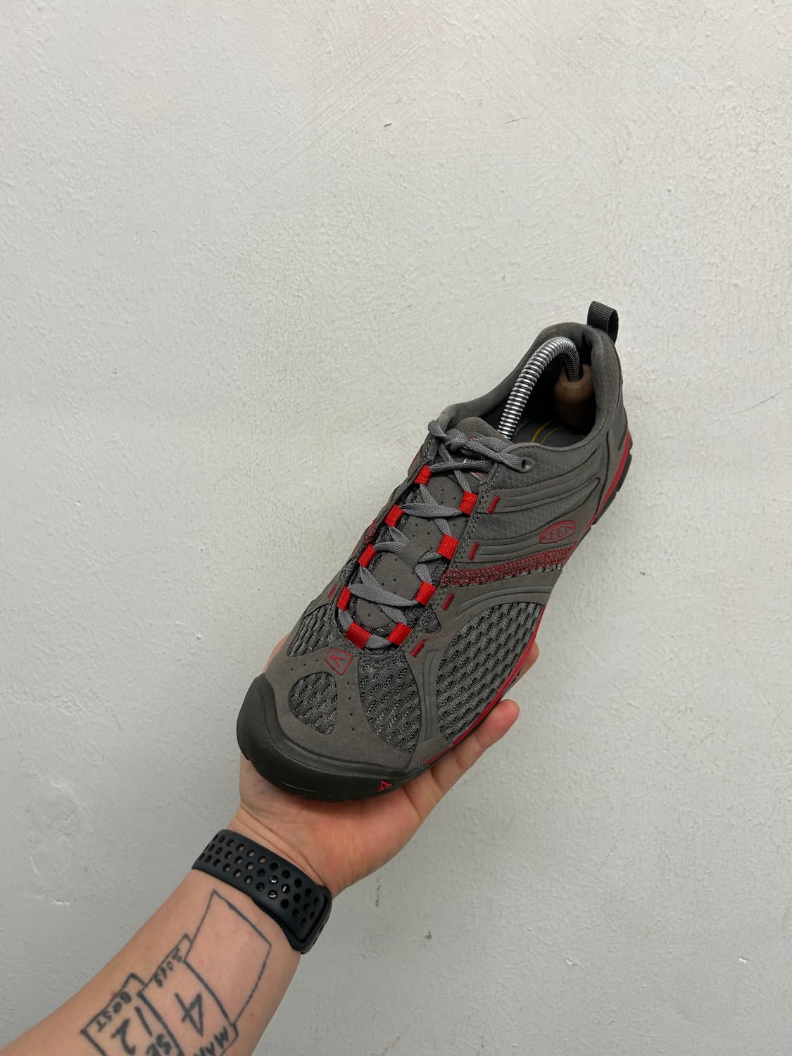 킨 KEEN 경량 운동화 270 상품이미지4