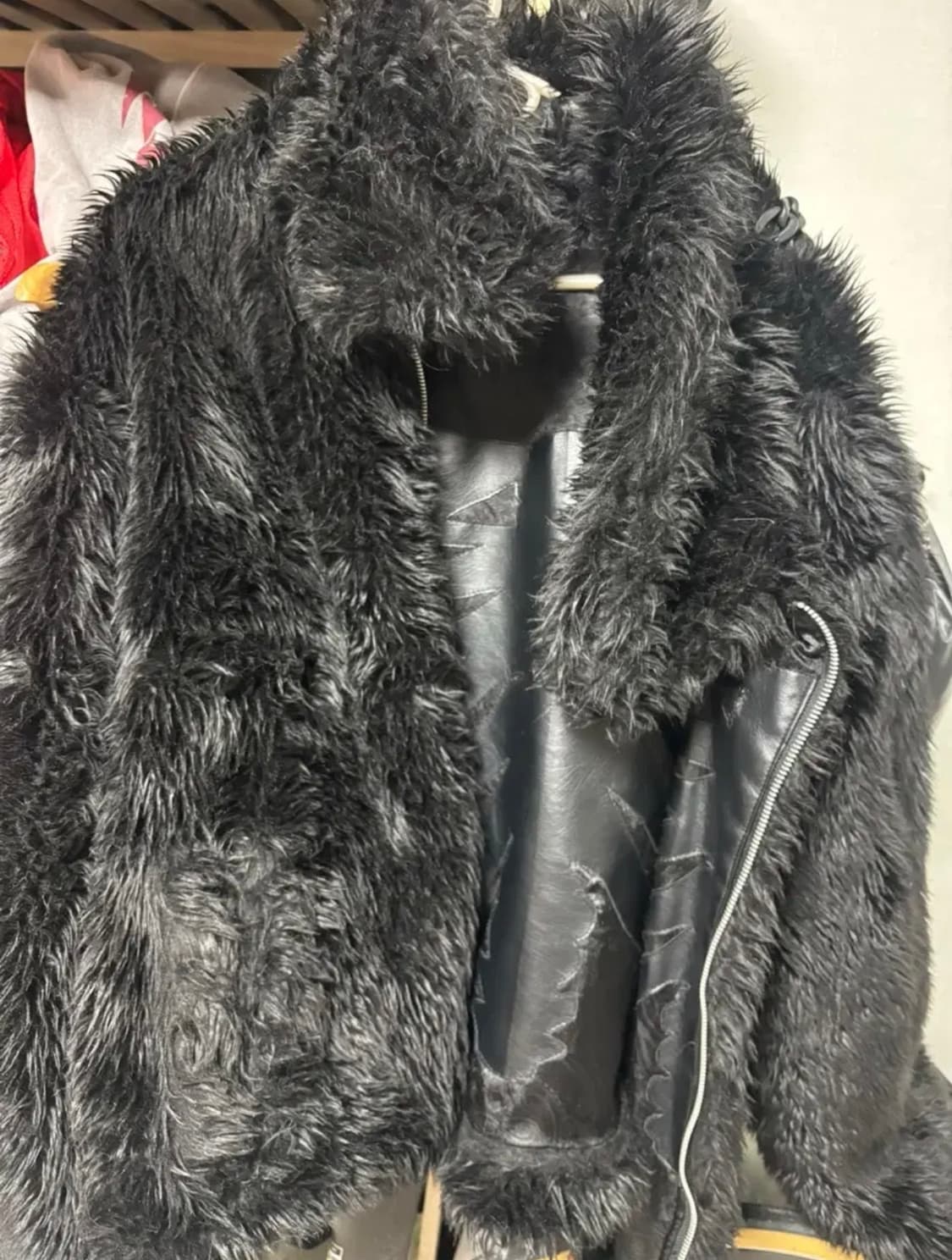 써저리 리버시블 퍼 자켓 판매 상품이미지3