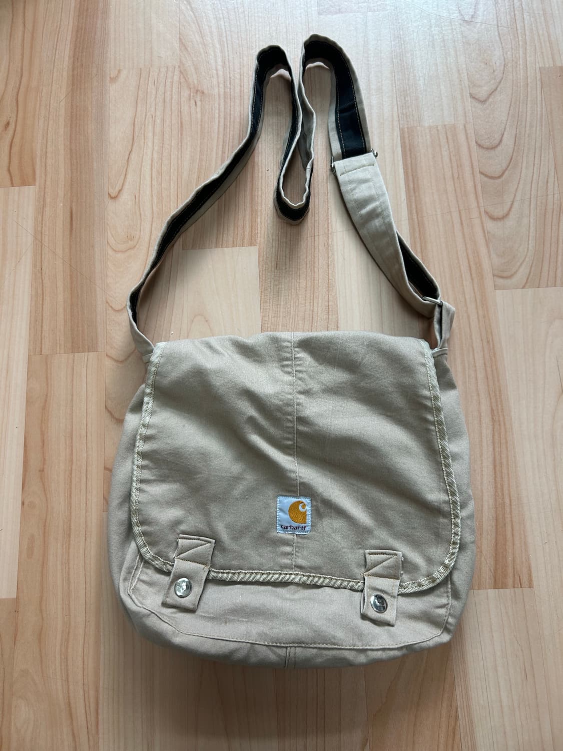 칼하트 빈티지 크로스백 베이지 상품이미지1