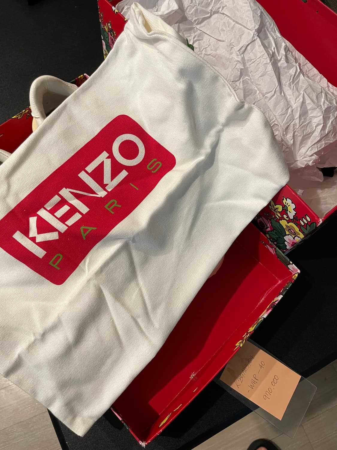 겐조 메탈토 스니커즈 39사이즈(250) 정가 97만원 상품이미지3