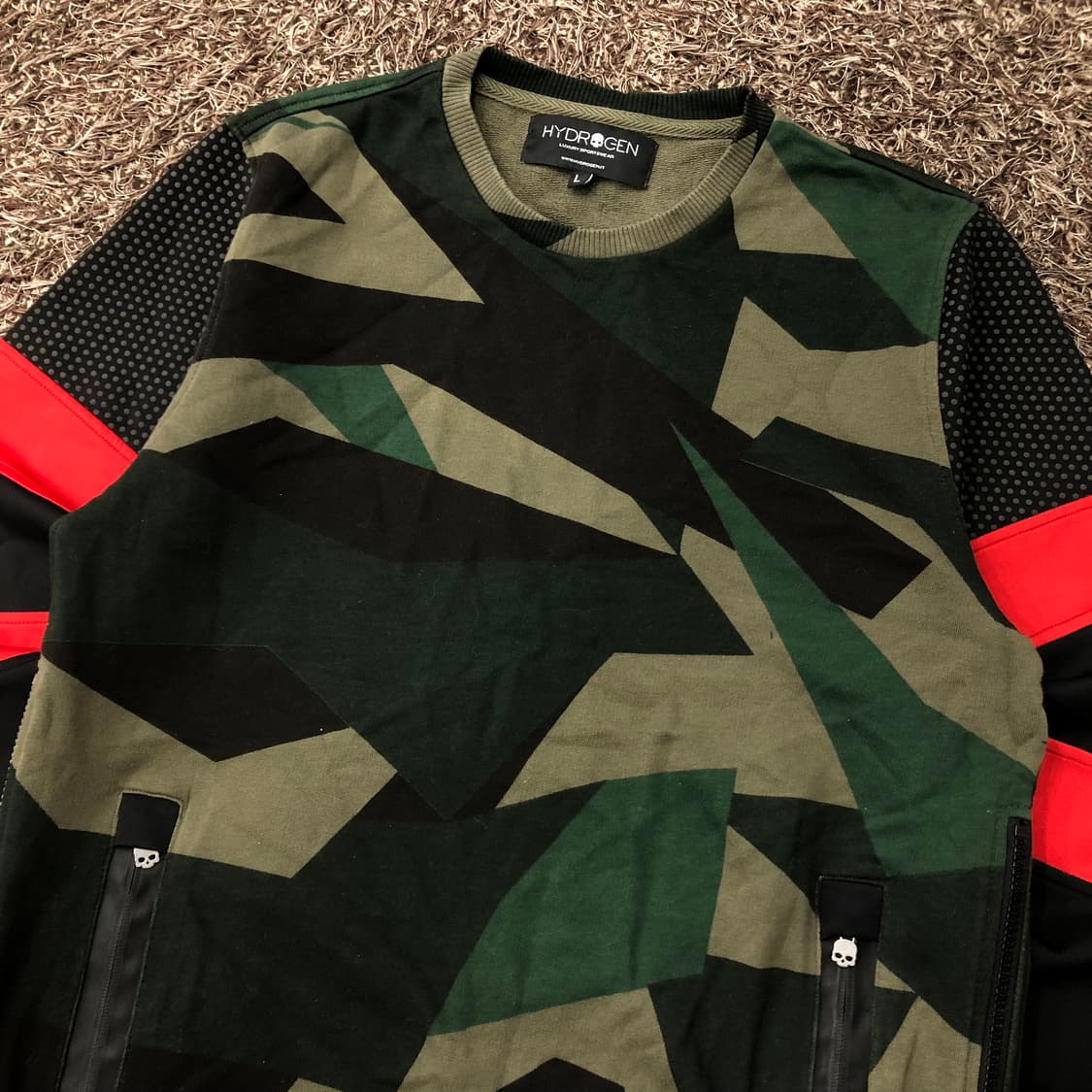 L 하이드로겐 카모플라쥬 맨투맨 상품이미지2