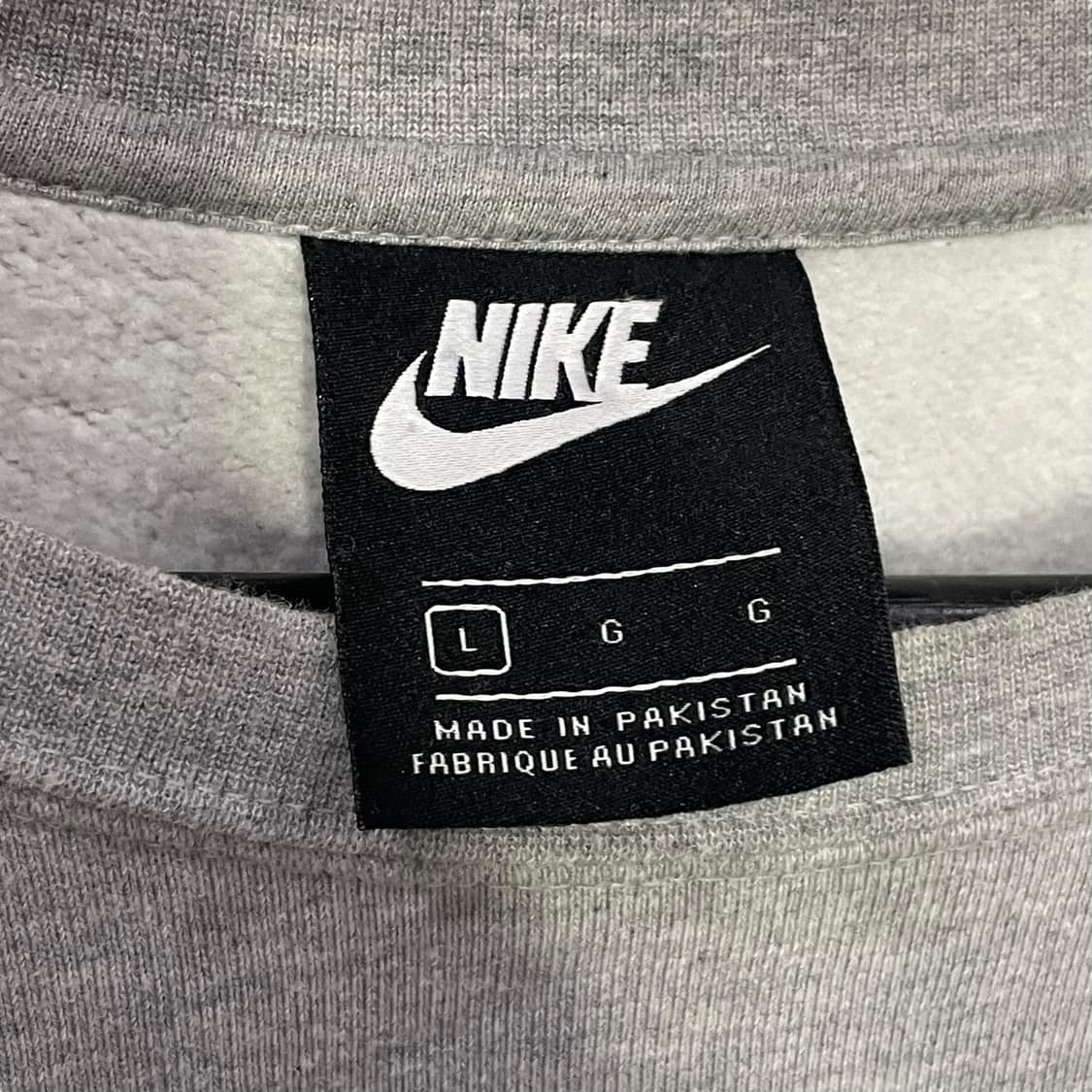 나이키 스몰로고 자수맨투맨 상품이미지5