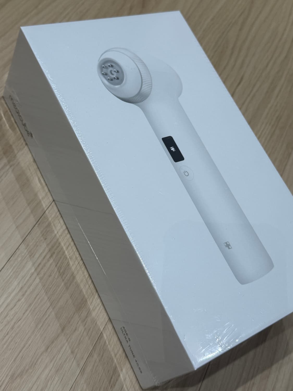 메디큐브 에이지알 울트라튠 고주파 마사지기 상품이미지1