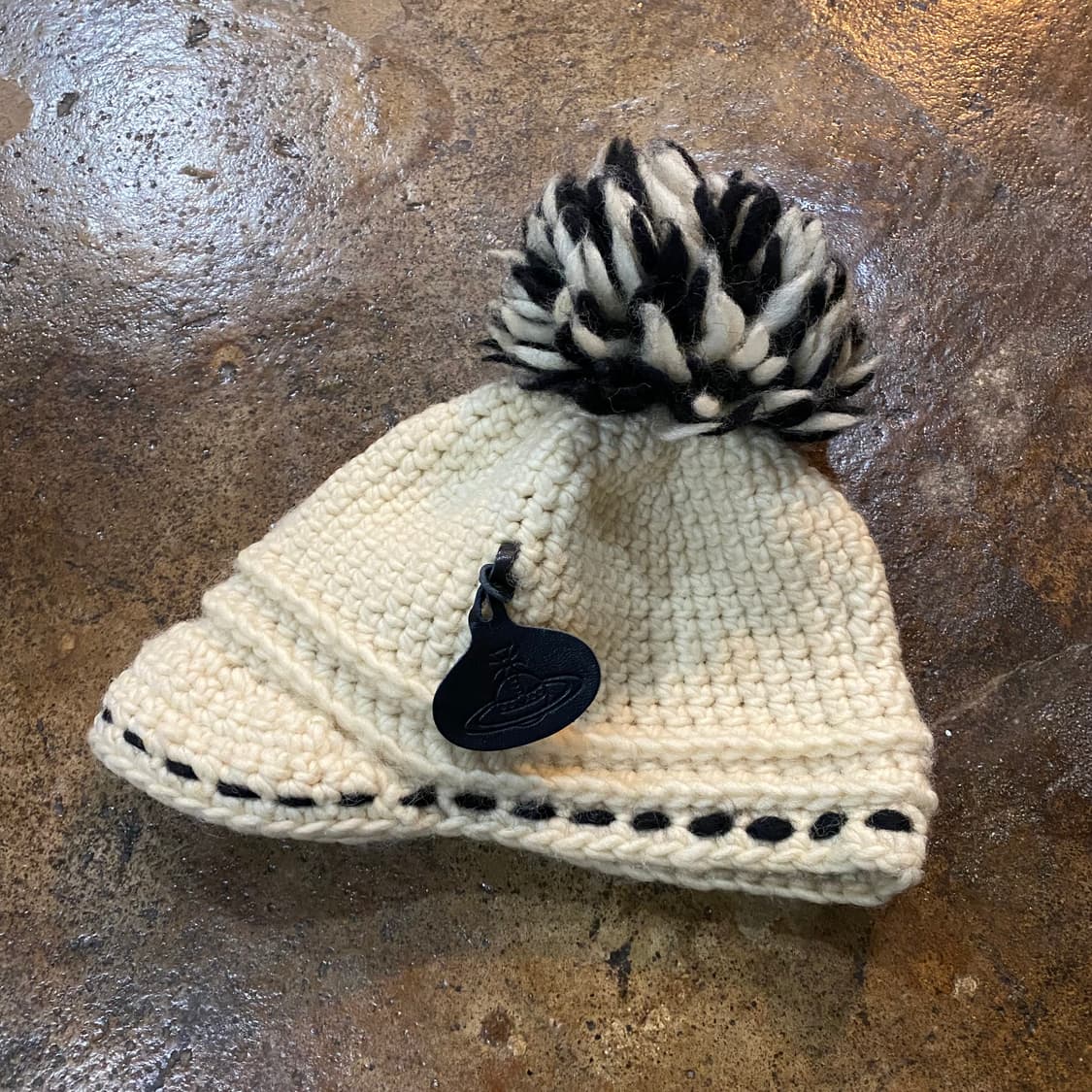 비비안웨스트우드 방울 비니 캡 상품이미지5