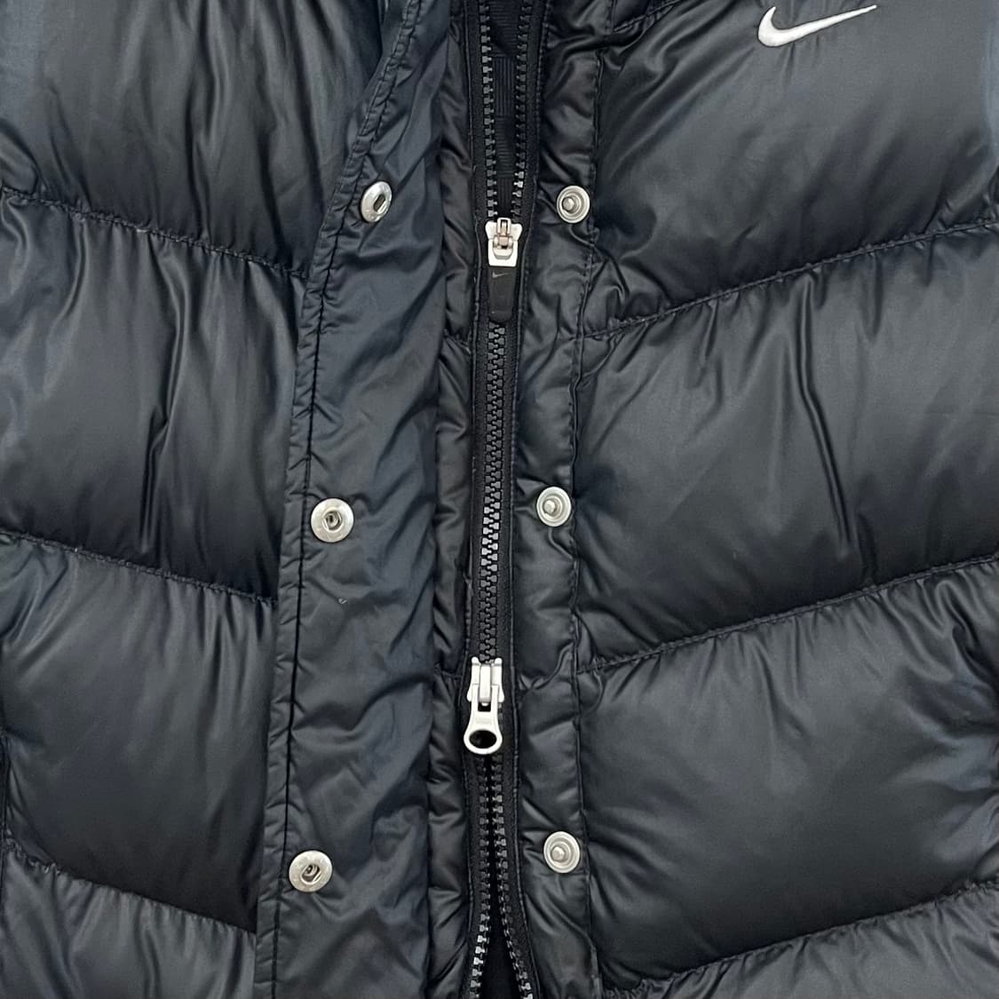 나이키 스우시 오리털 덕다운 블랙 패딩 조끼 상품이미지5