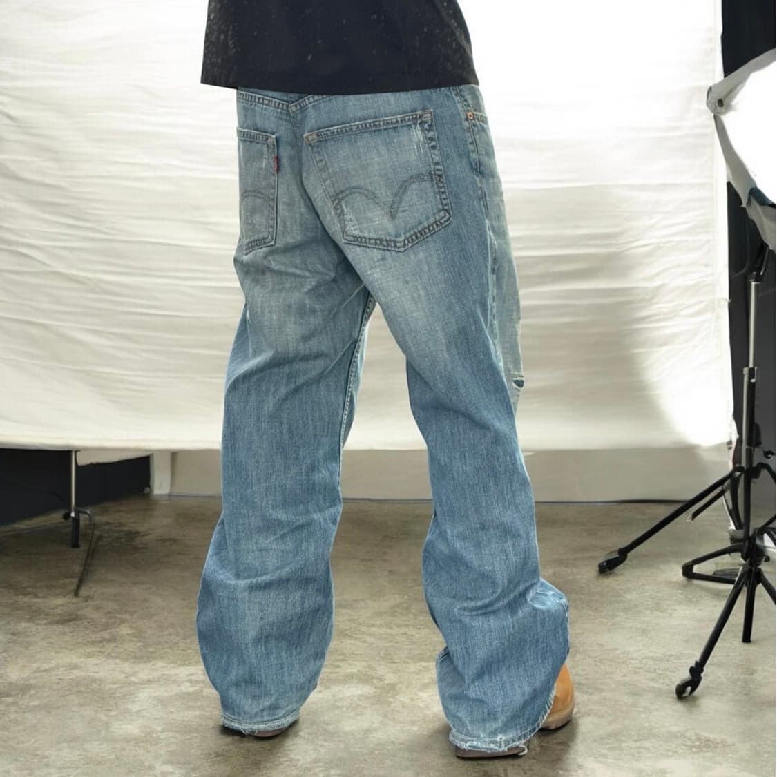 리바이스 521 와이드 레그 그런지 워싱 데님팬츠 상품이미지3