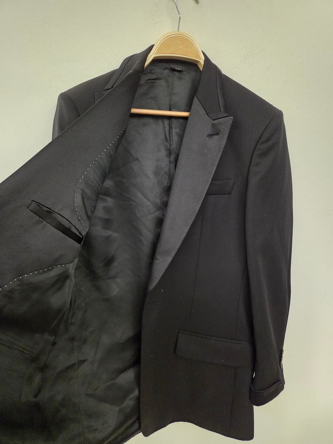 빅터앤롤프 블랙 울 테일러드 자켓 50 상품이미지2